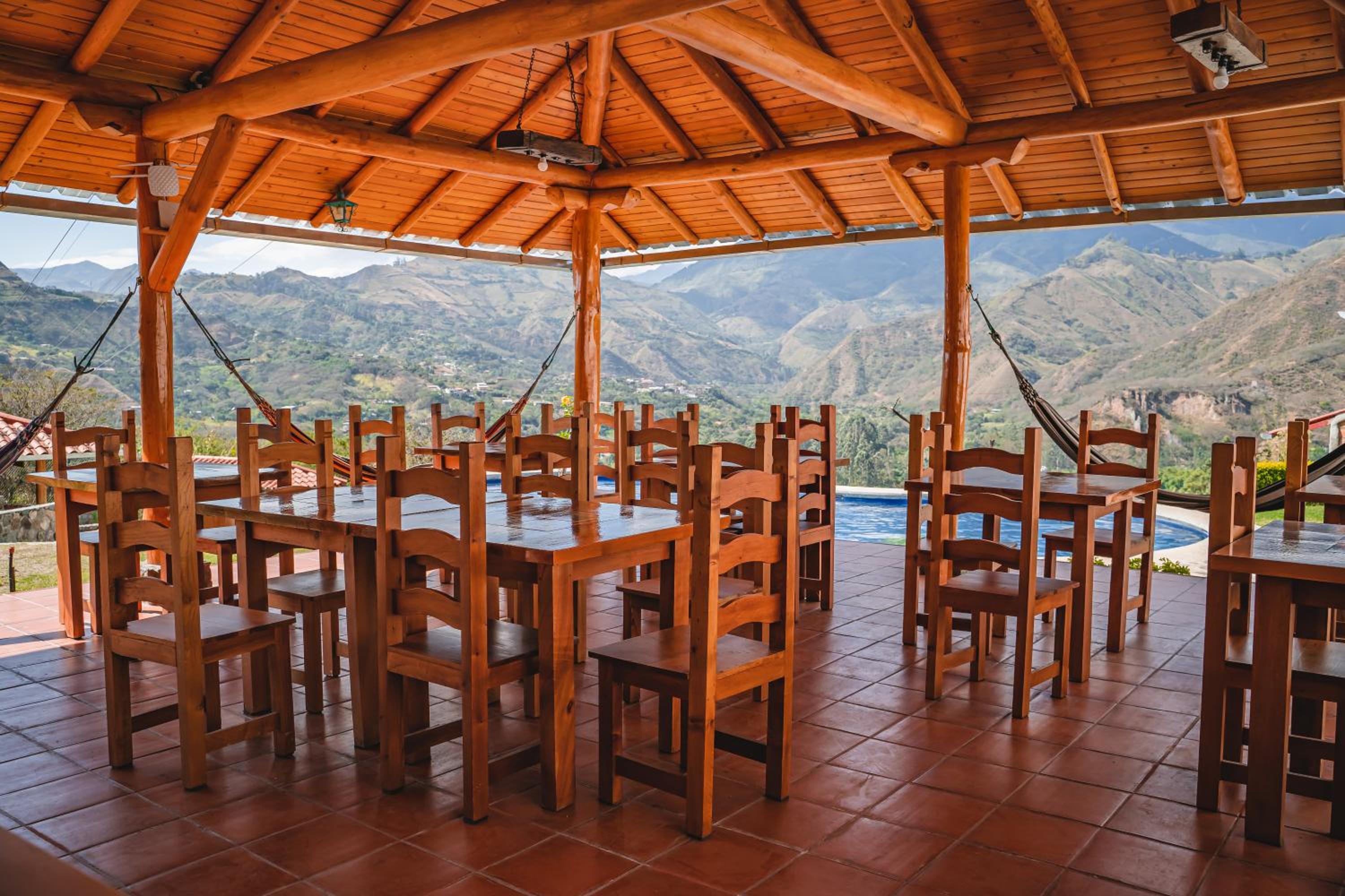 Vistabamba Ecuadorian Mountain Hostel