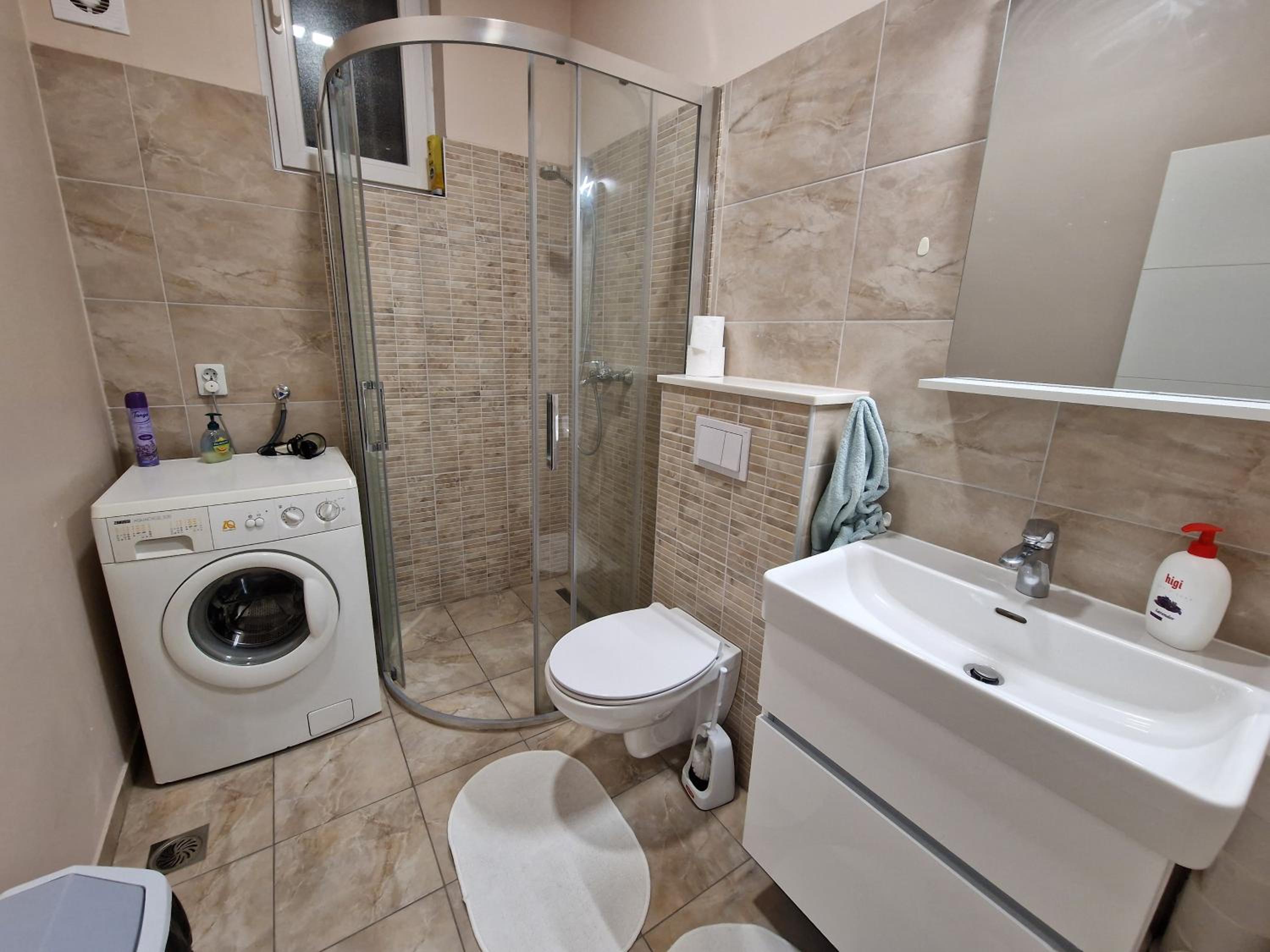 Apartment With Private Parking