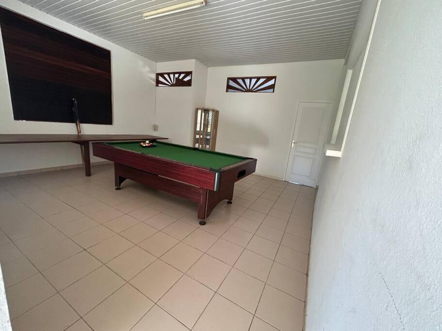 La Villa des Palmiers Bleus - Piscine & Jardin view 5