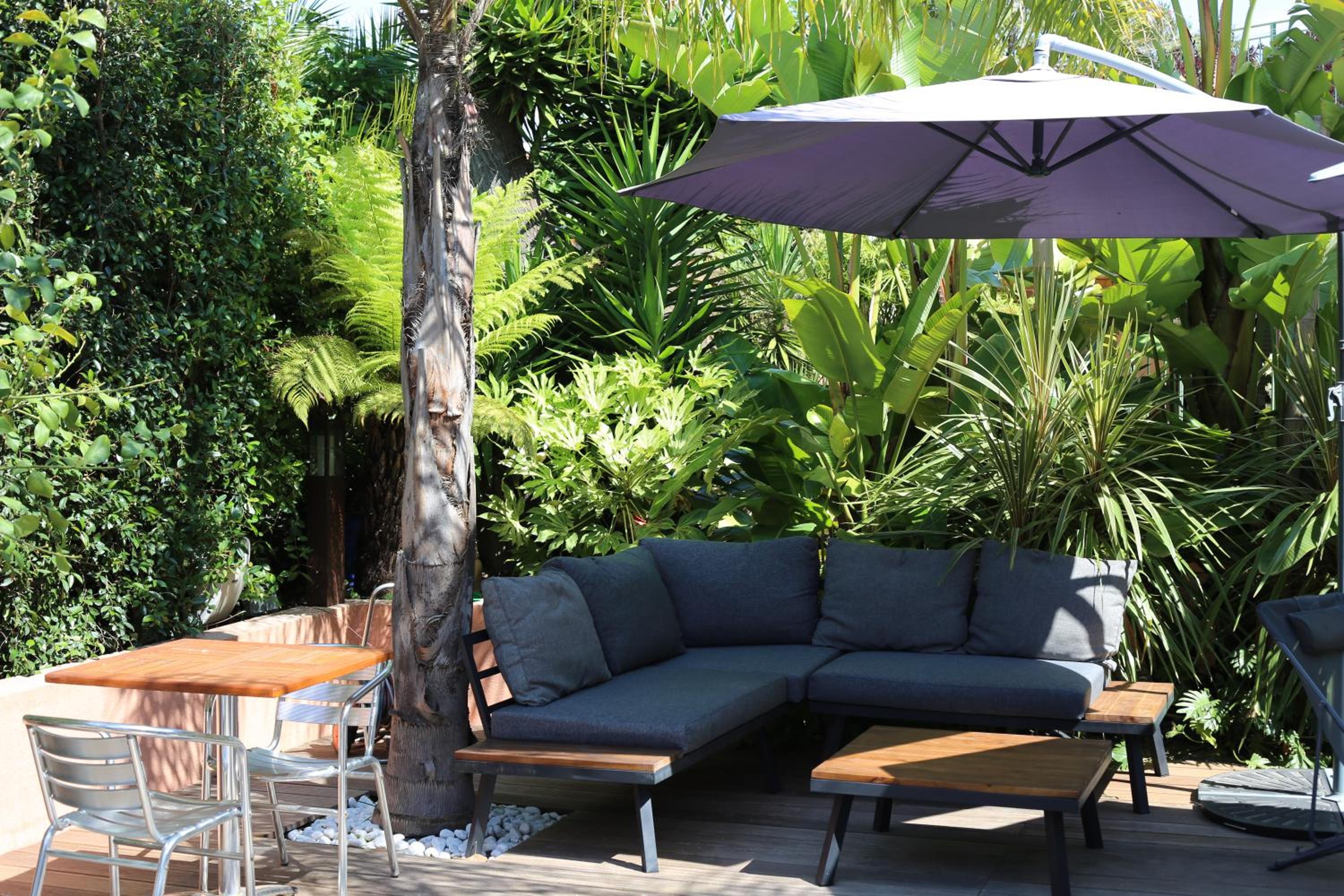 Menton Vacations - Hotel Pavillon Imperial - Property Image 10