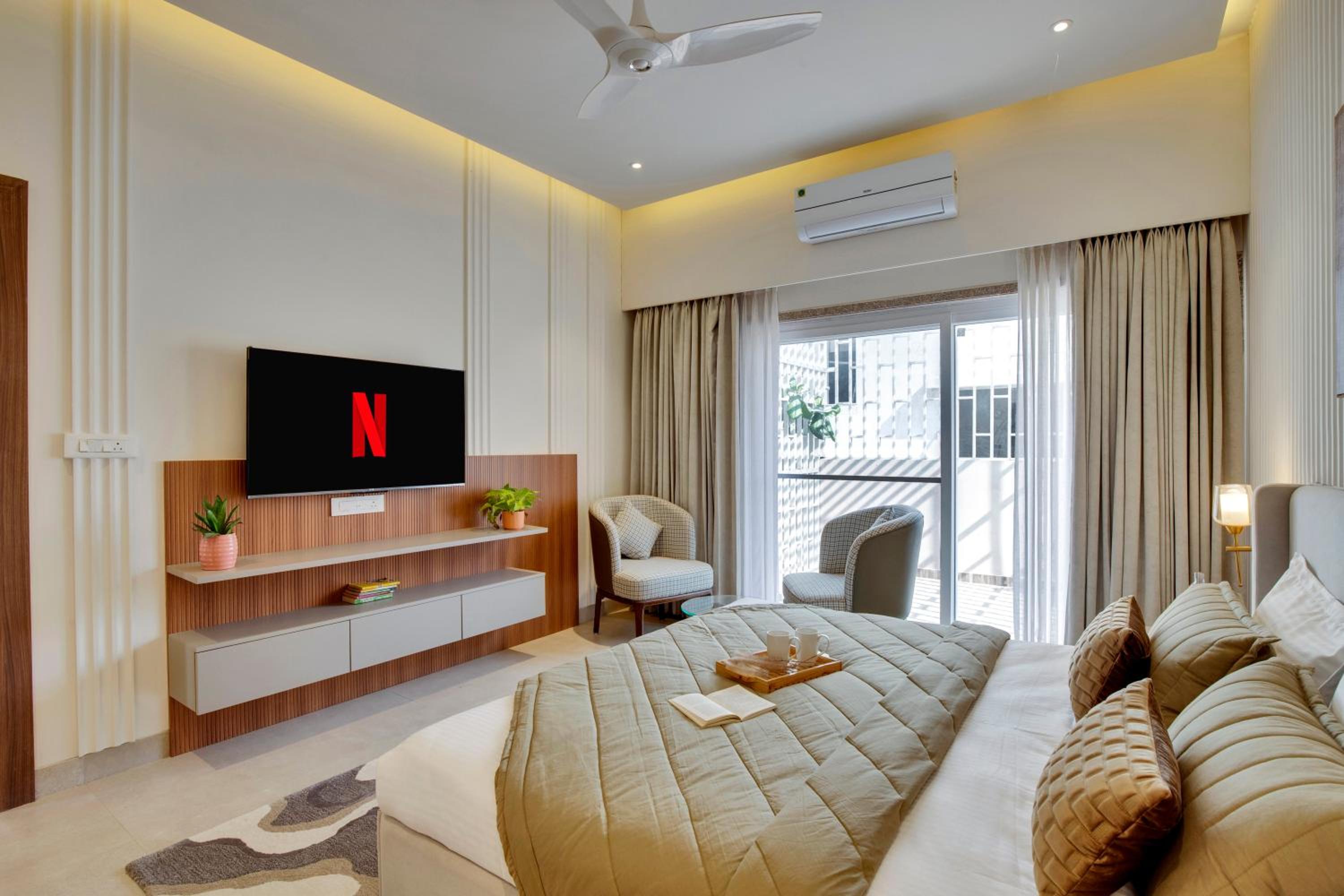 ELIVAAS Shourya Bliss Lux 3BHK Villa with Pvt Pool, Udaipur view 4