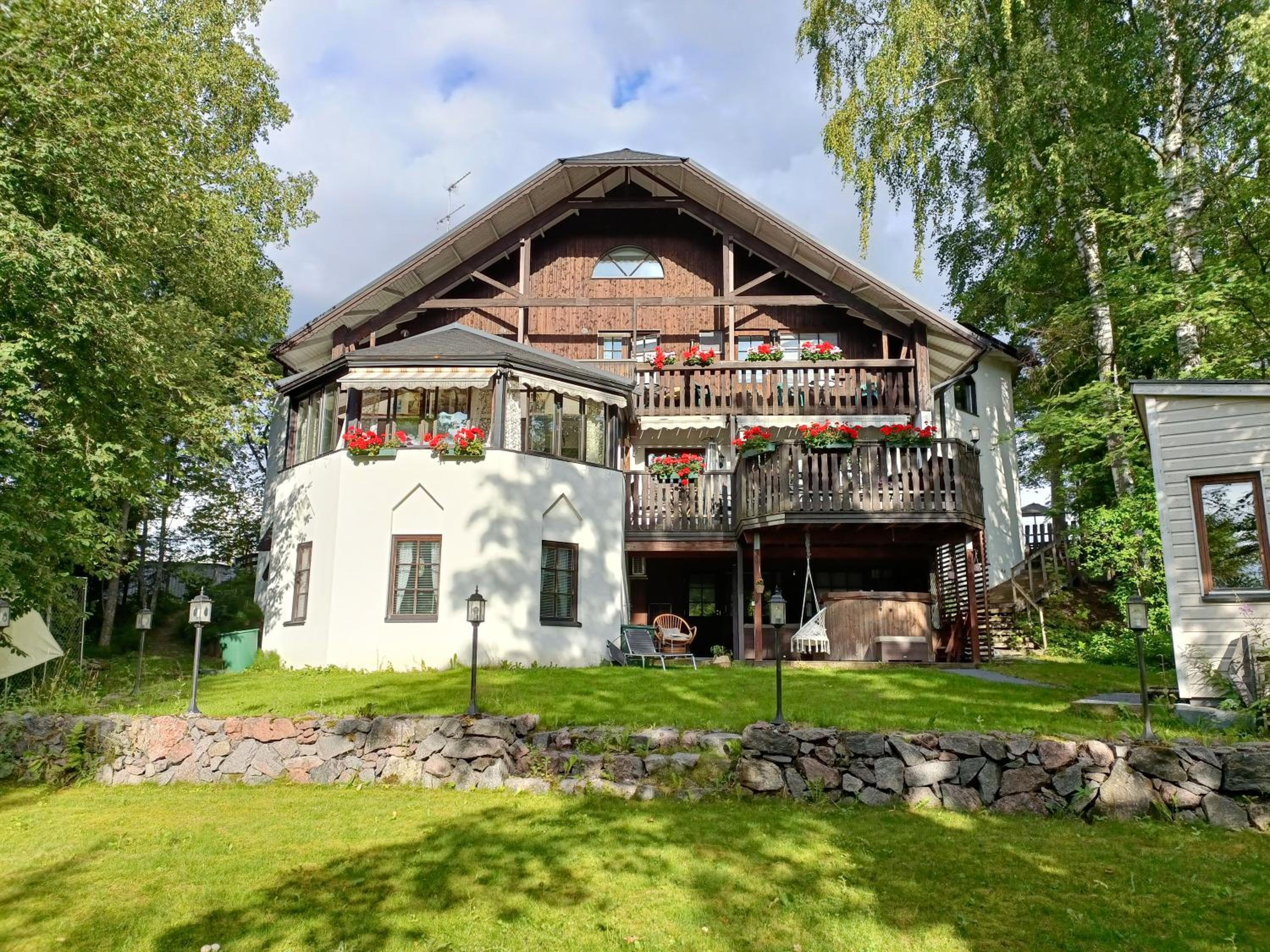 Cronin's Guesthouse Bed & Breakfast