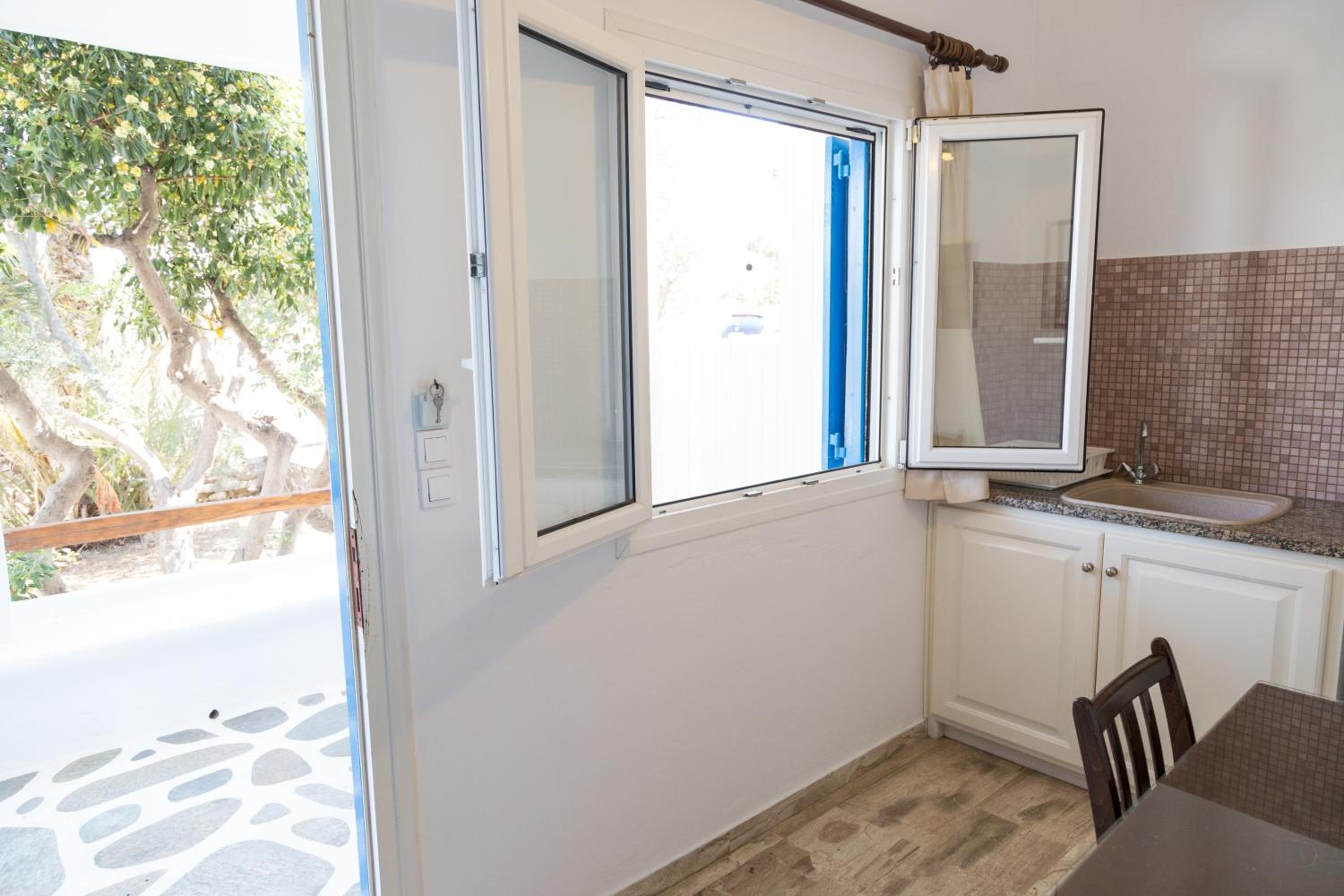 VILLA VASILIS ORNOS