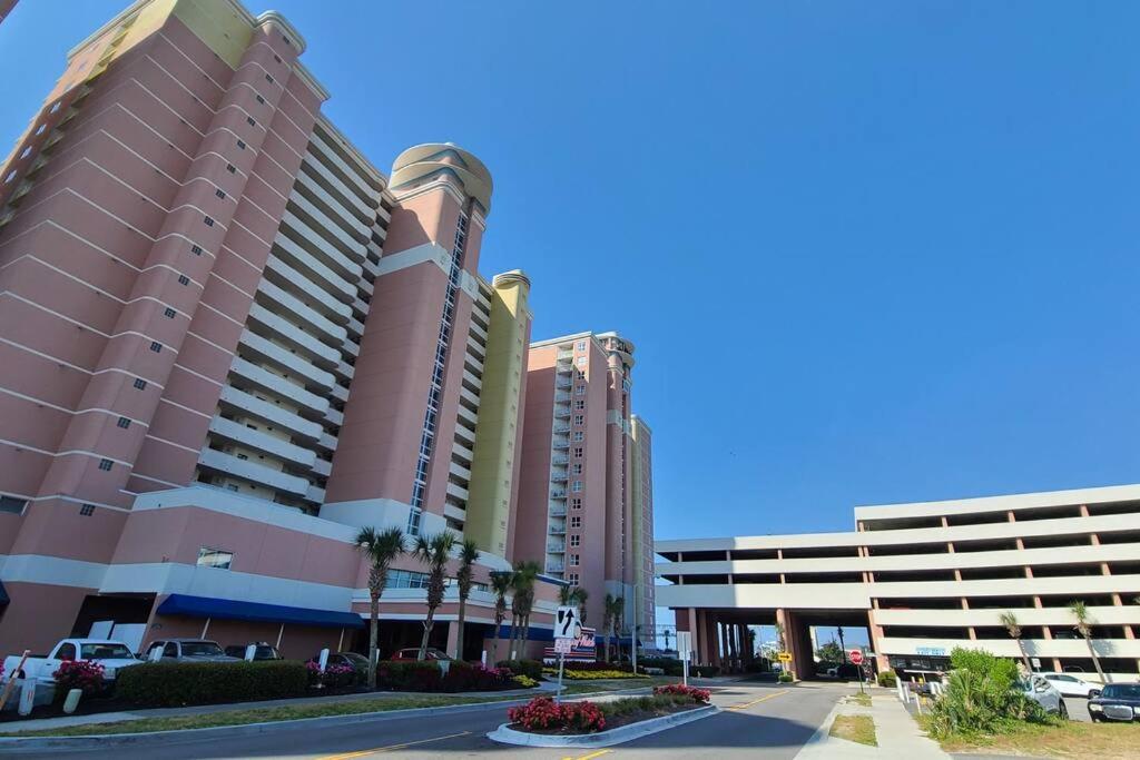 NEW! Bay Watch I 7th Floor OCEANFRONT 1bed/1bath Sleeps 6 view 4