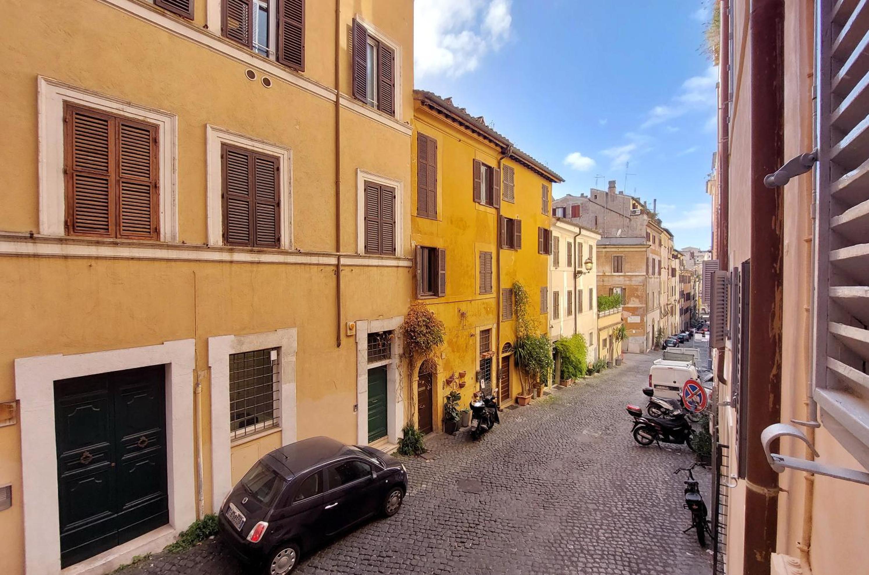 Cimarra Apartment