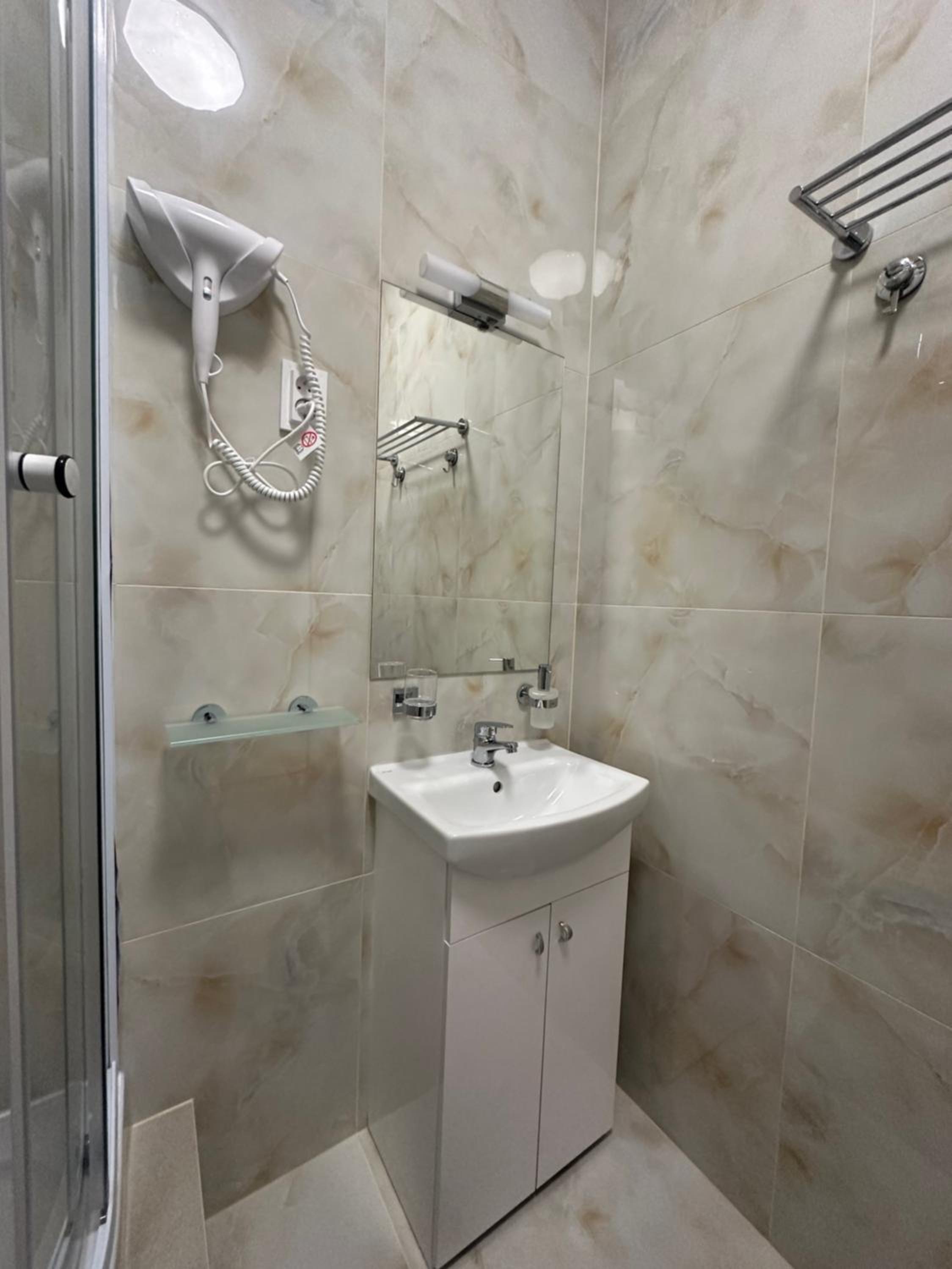 DATRI Petite Suite 10