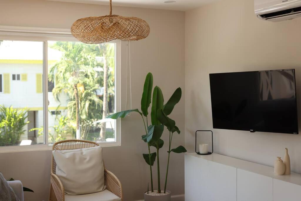 Hermosa Beach Bungalow 11