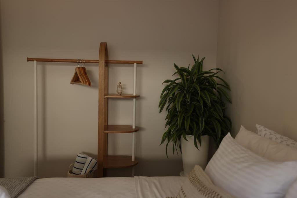 Hermosa Beach Bungalow 11
