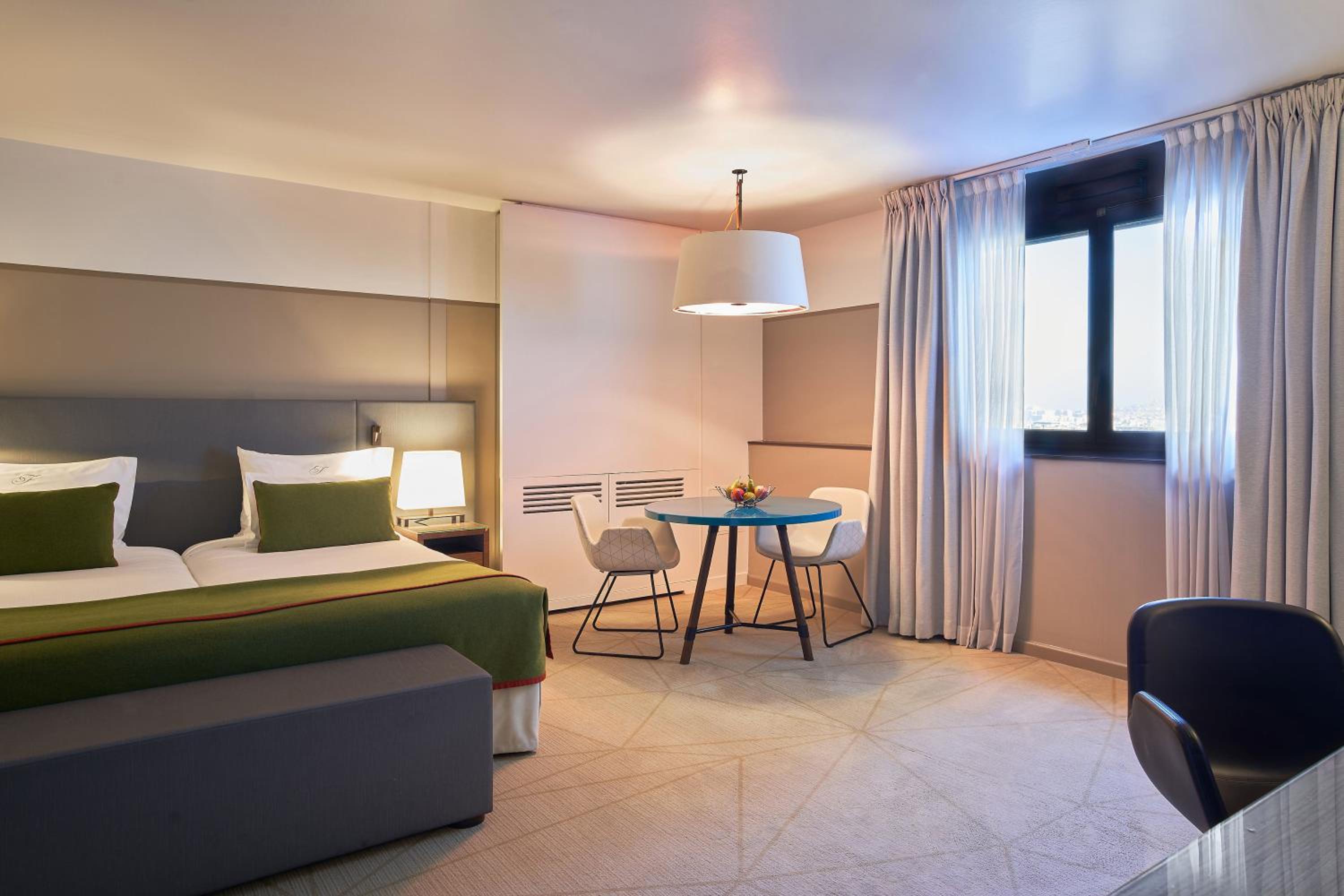 Courbevoie Vacations - Fraser Suites Paris La Defense - Property Image 4