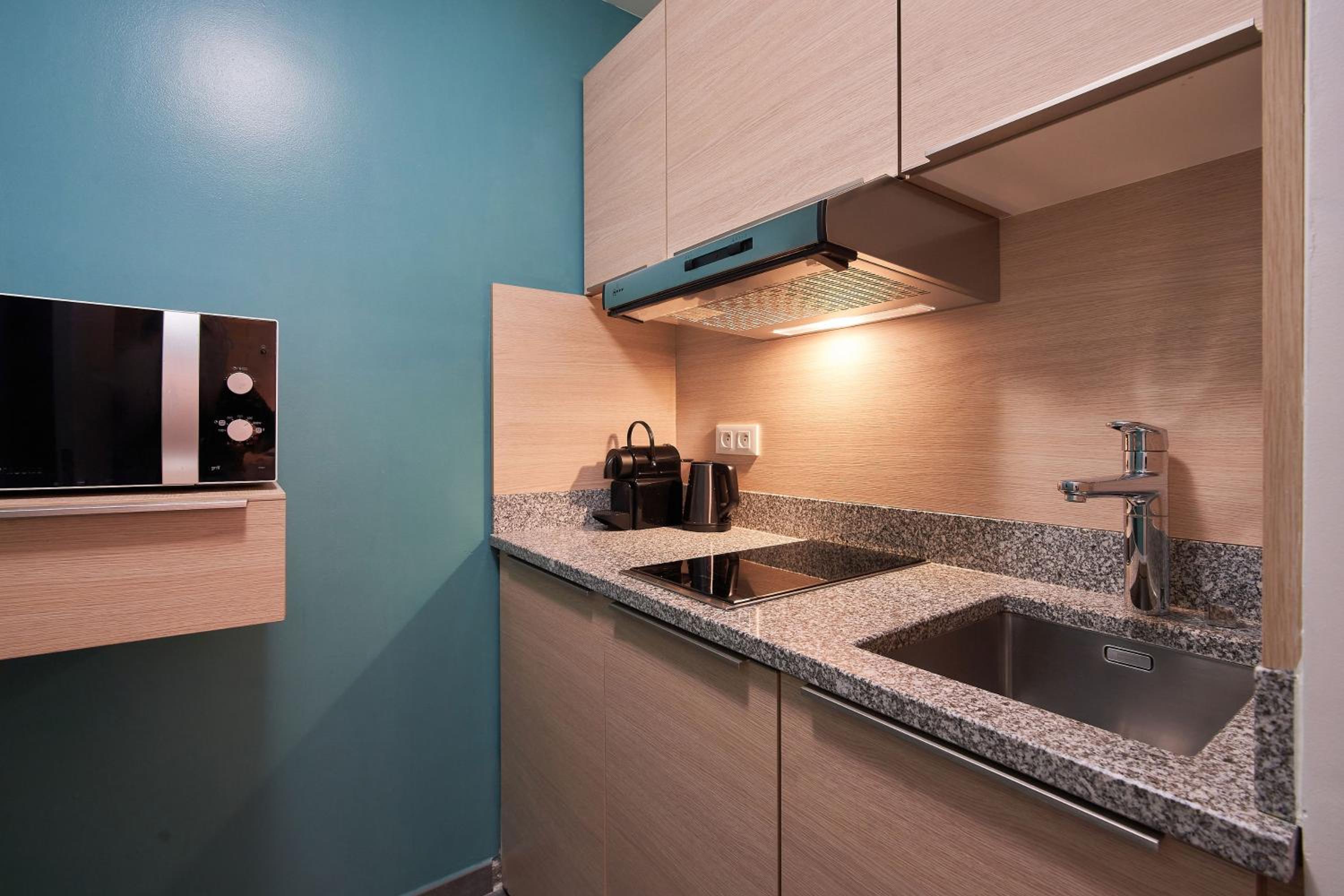 Courbevoie Vacations - Fraser Suites Paris La Defense - Property Image 10