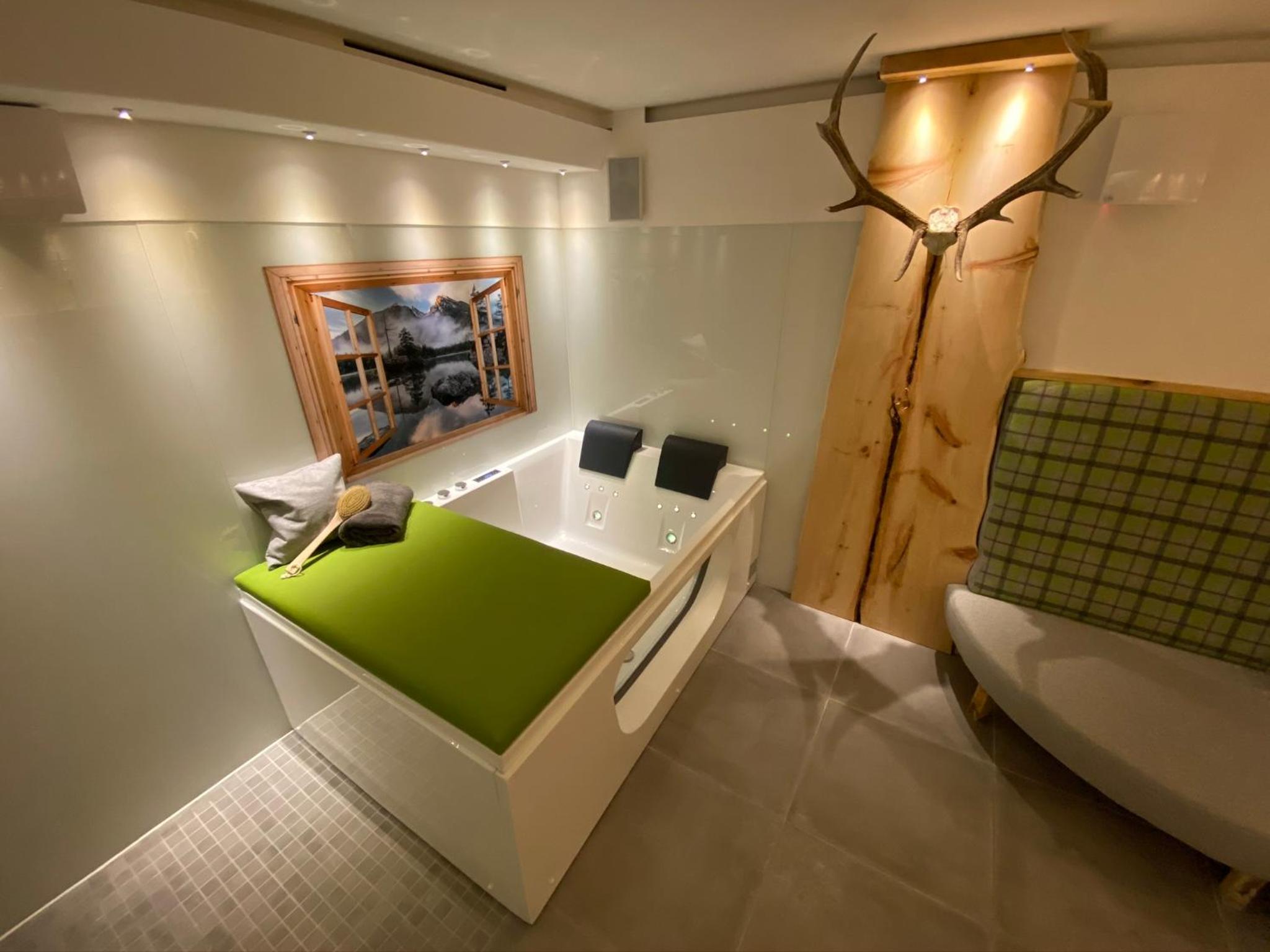 Ferienwohnung im Usseltal - Zirben Spa - Monheimer Alb - Altmühltal - Familie Geyer Daiting