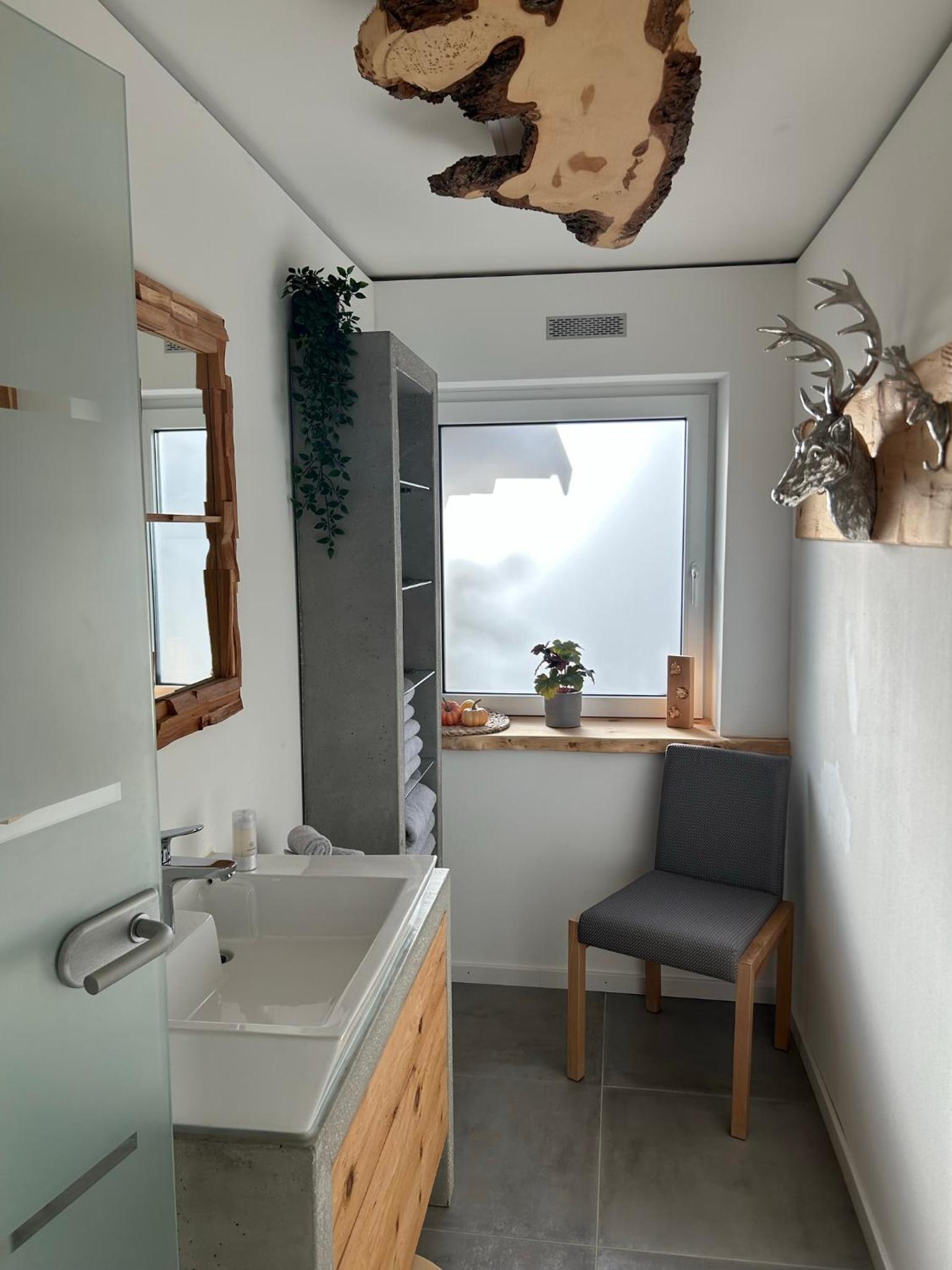 Ferienwohnung im Usseltal - Zirben Spa - Monheimer Alb - Altmühltal - Familie Geyer Daiting