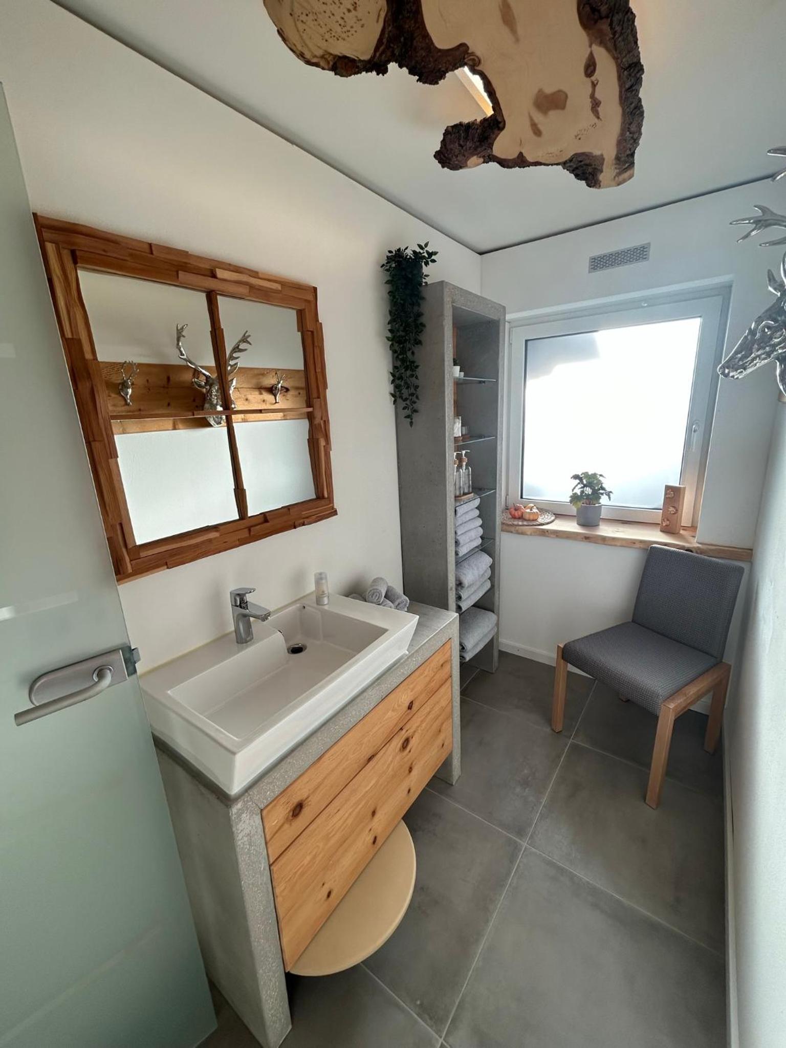 Ferienwohnung im Usseltal - Zirben Spa - Monheimer Alb - Altmühltal - Familie Geyer Daiting