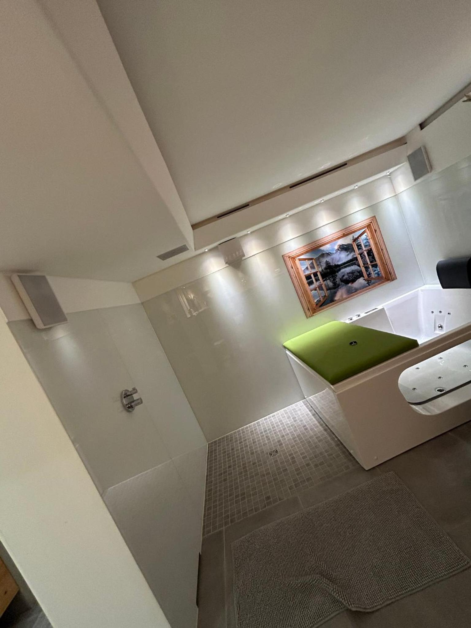 Ferienwohnung im Usseltal - Zirben Spa - Monheimer Alb - Altmühltal - Familie Geyer Daiting