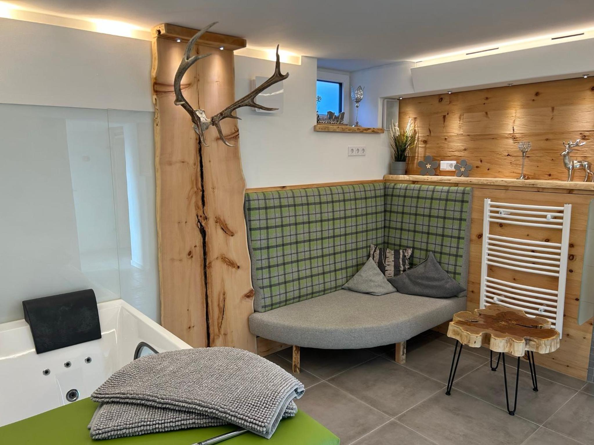 Ferienwohnung im Usseltal - Zirben Spa - Monheimer Alb - Altmühltal - Familie Geyer Daiting