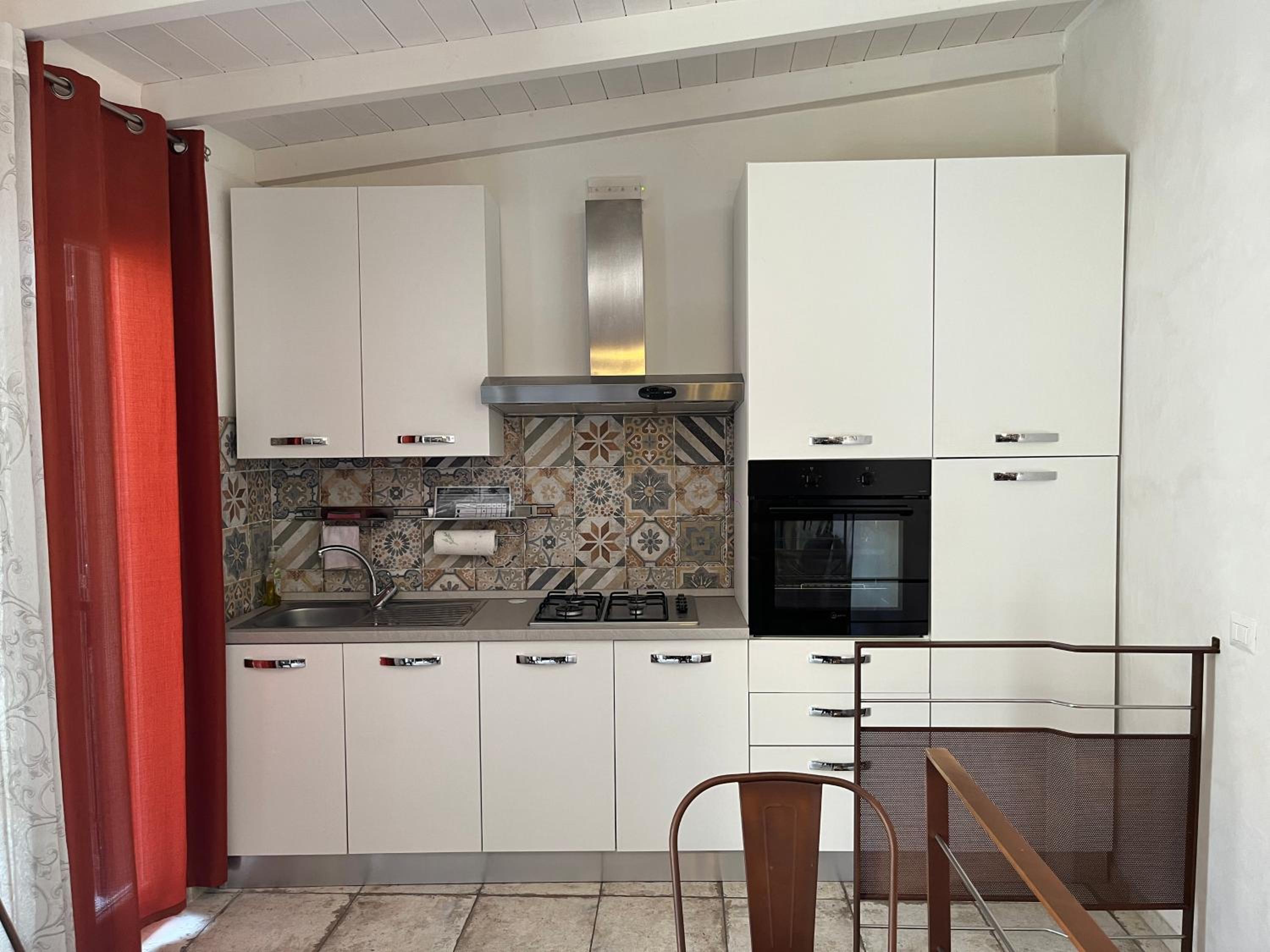 DOMUS TUSCIA APARTMENTS Via Estrema 2 view 4