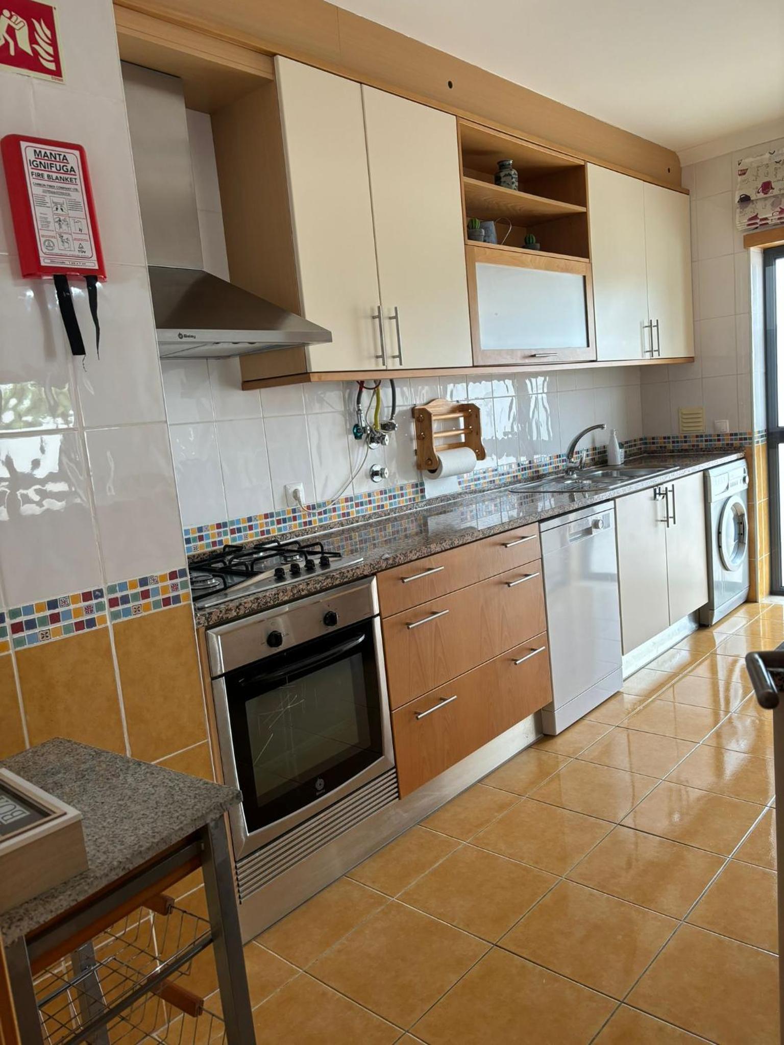 AHS Sweet Home Spacious 2 bed, 5 min Algarve beach