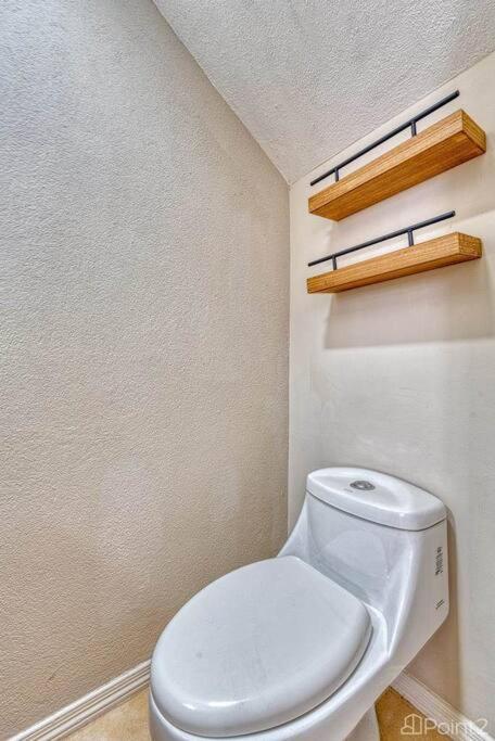 2 Bedroom Vacation Rental in Paradise steps from beach!