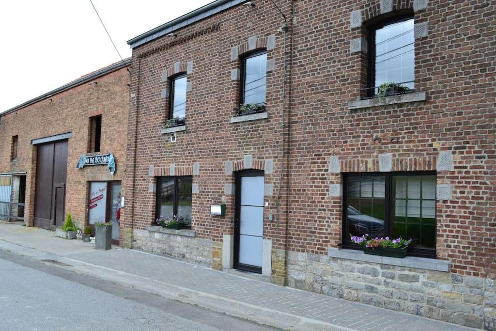 Gîte Blanc Bleu Sauna et jacuzzi privatif borne de recharge