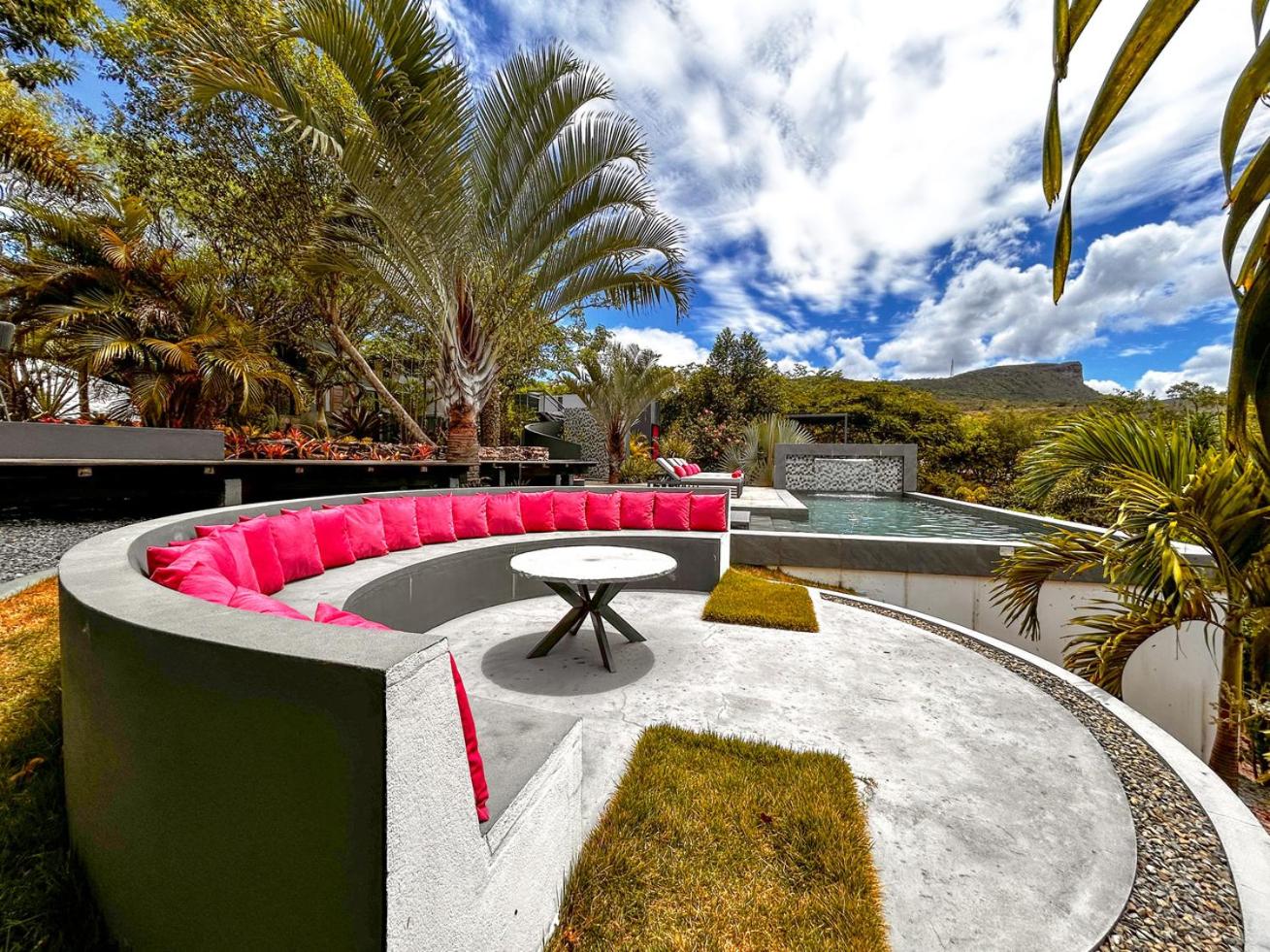 Villa Barriguda - Casa Anturio em Chapada Diamantina