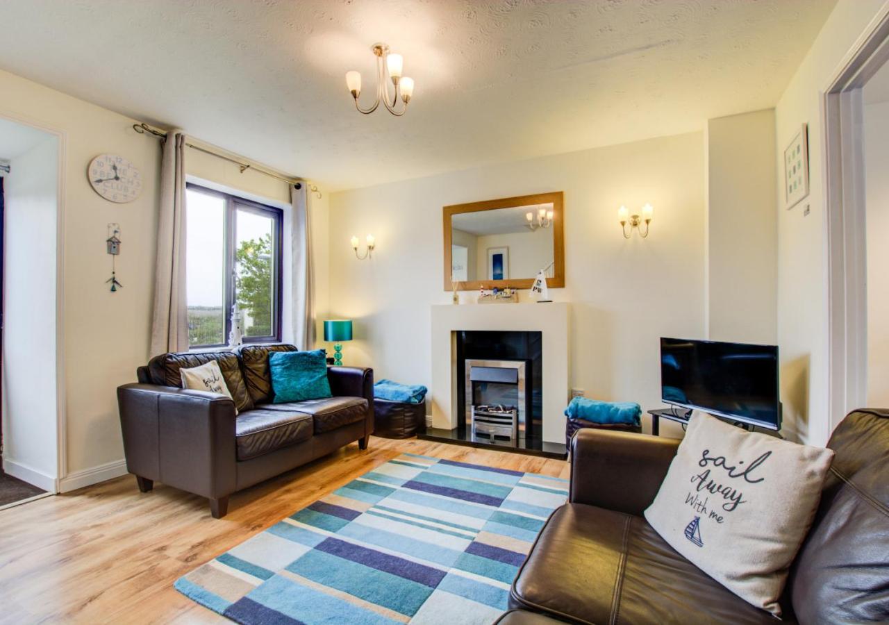 2 Bed in Padstow oc-p00390