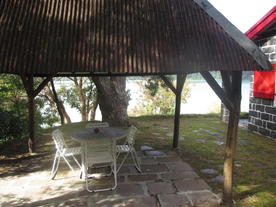 Furnas Lake Cottage