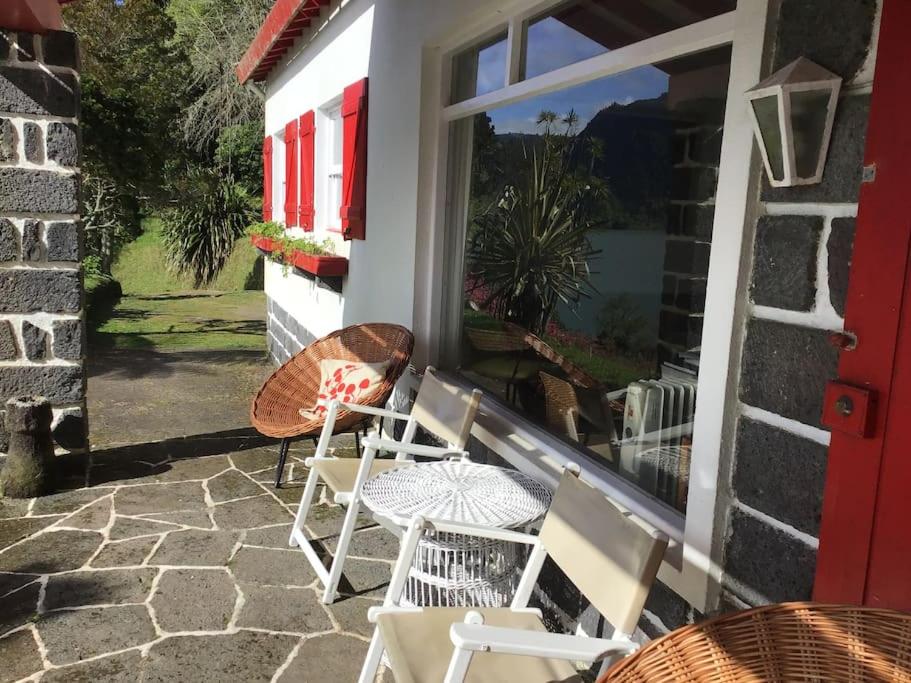 Furnas Lake Cottage