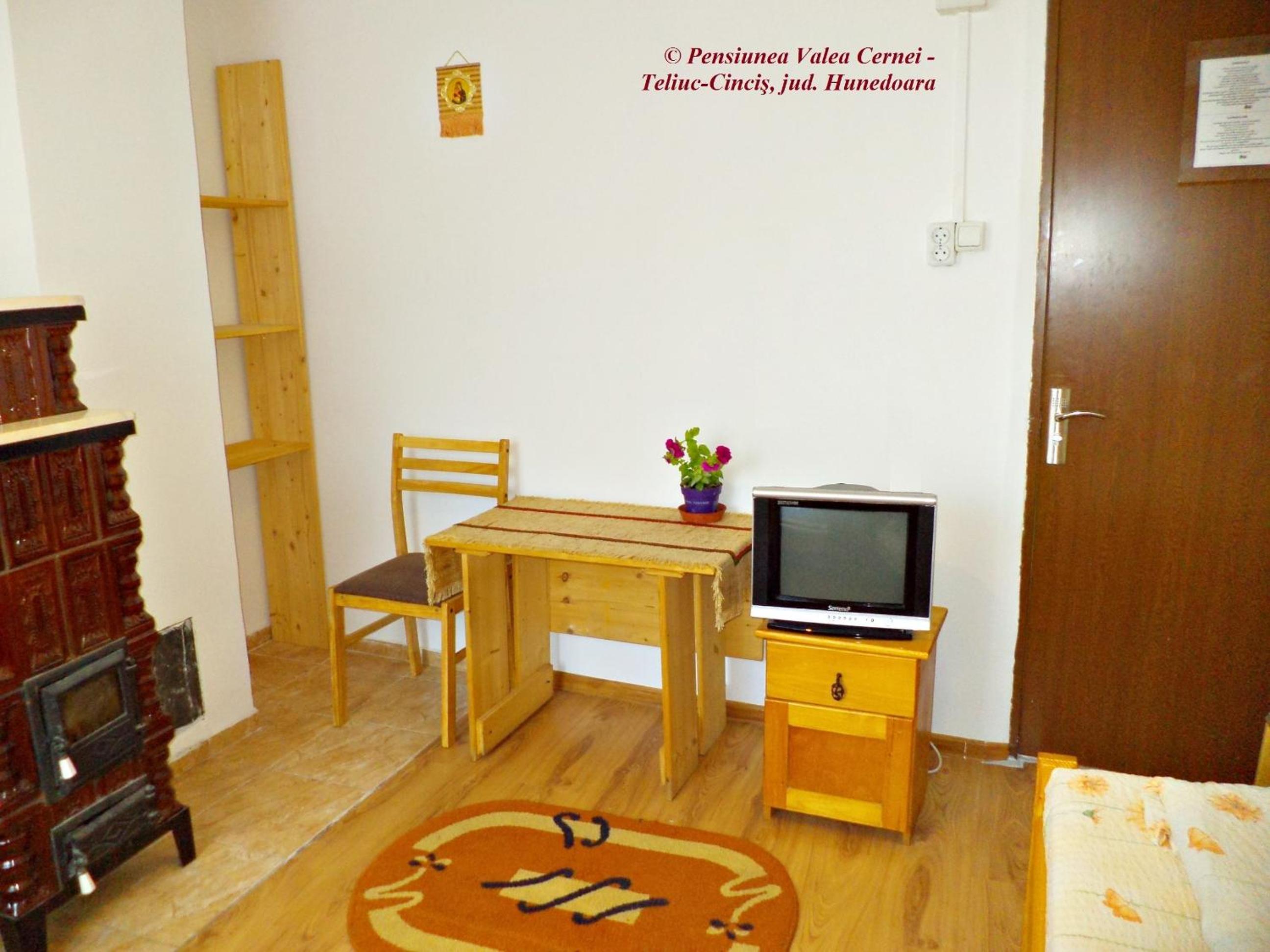 Photo 25