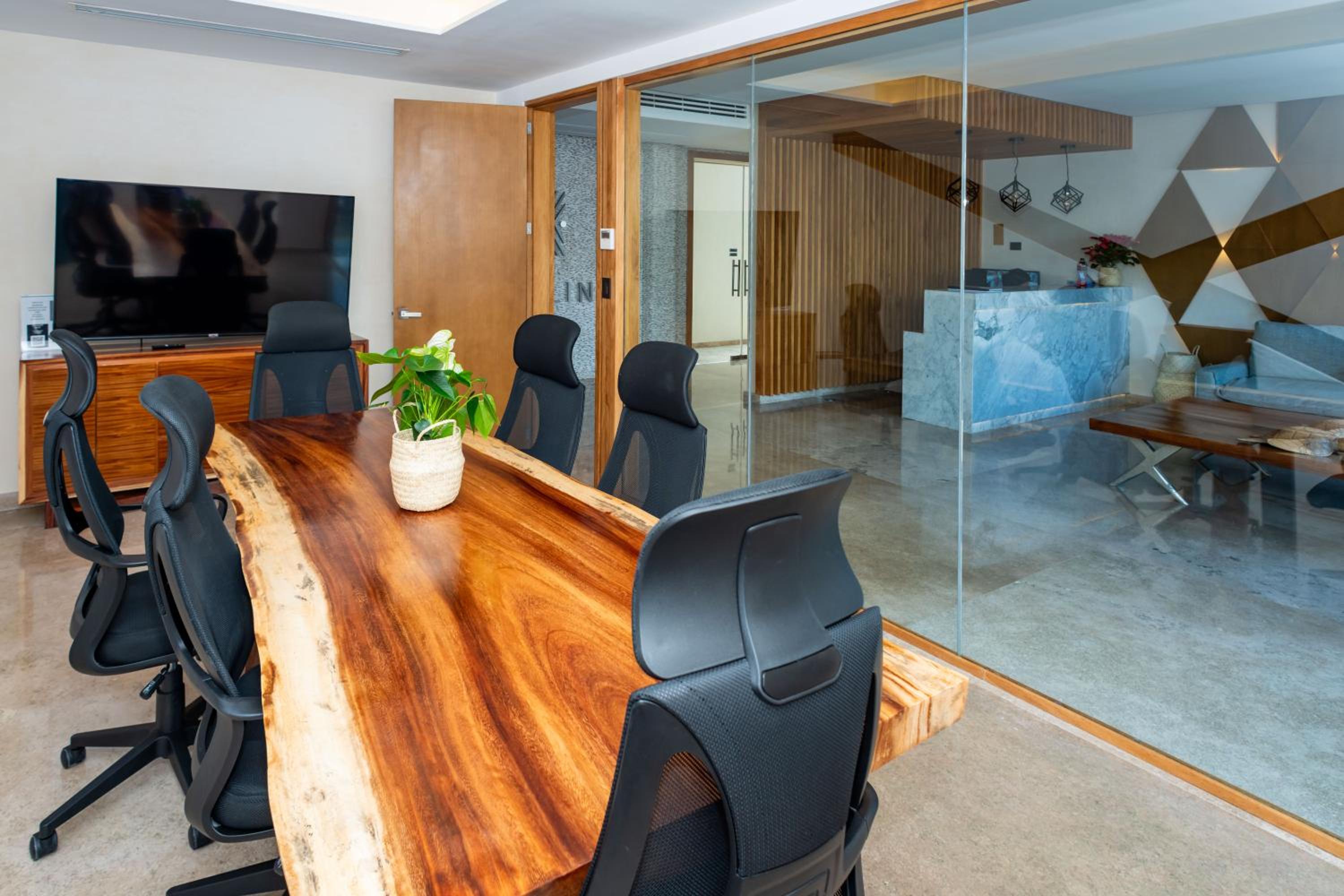 meeting & event spaces