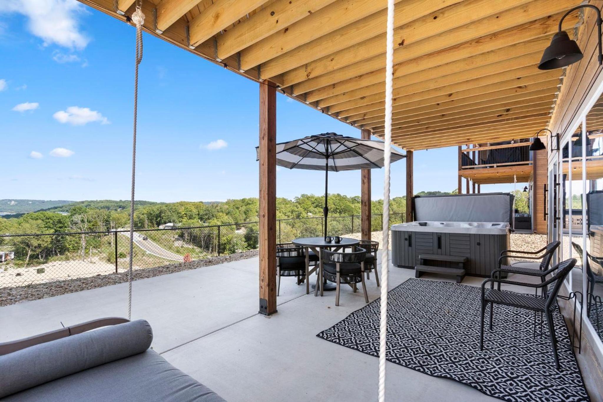 Laketopia Lodge