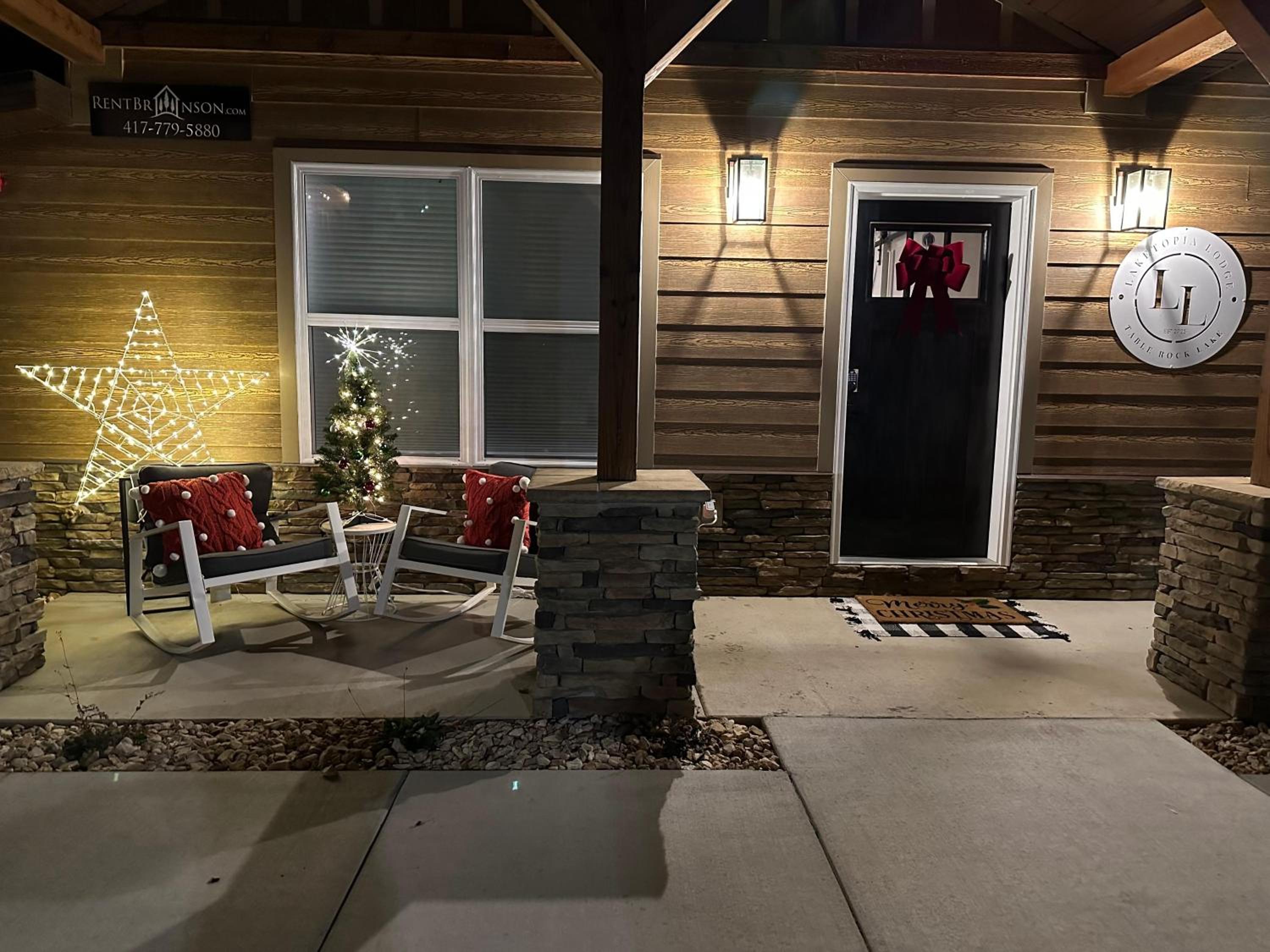 Laketopia Lodge