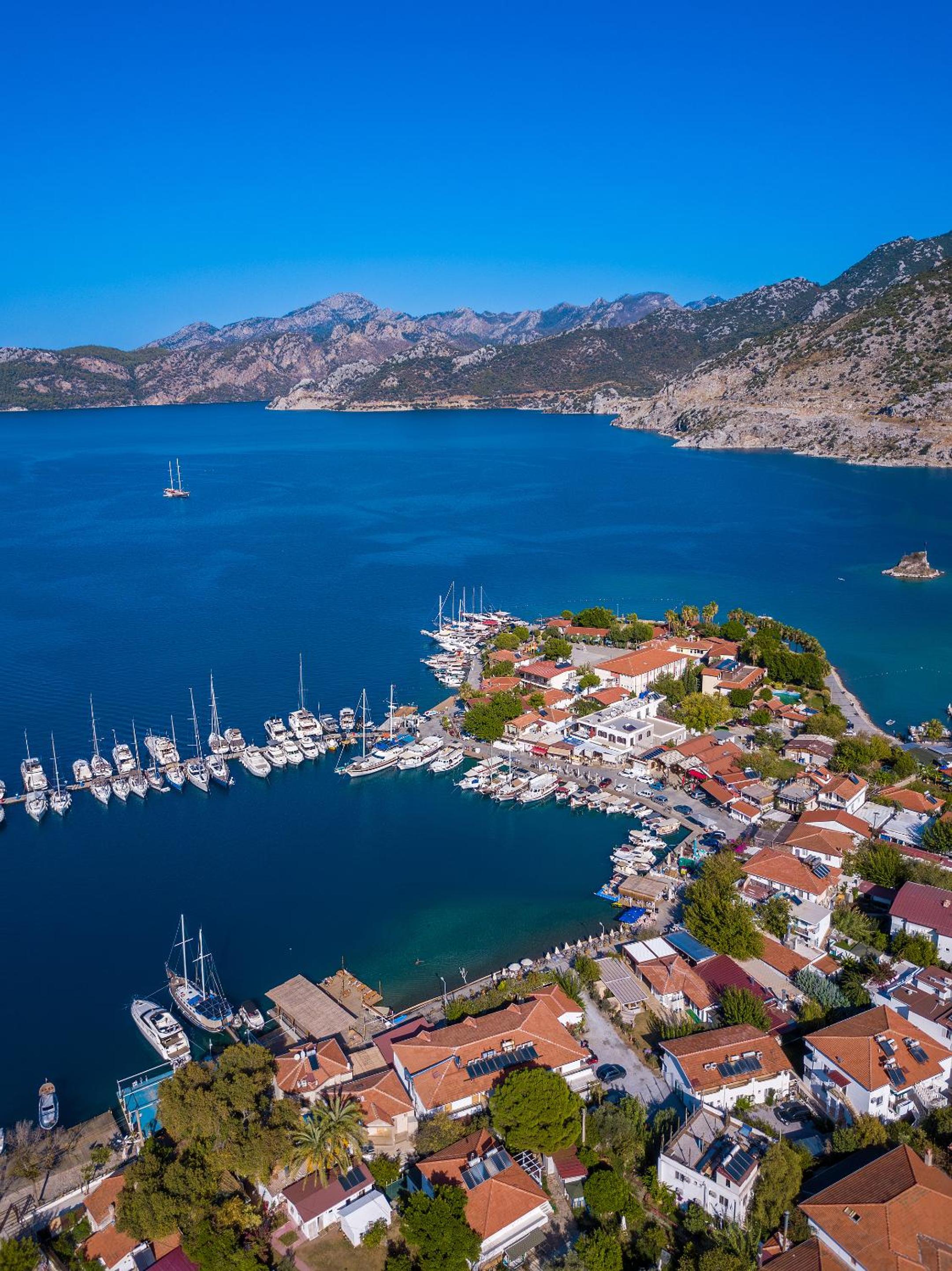 selimiye base - Image 122