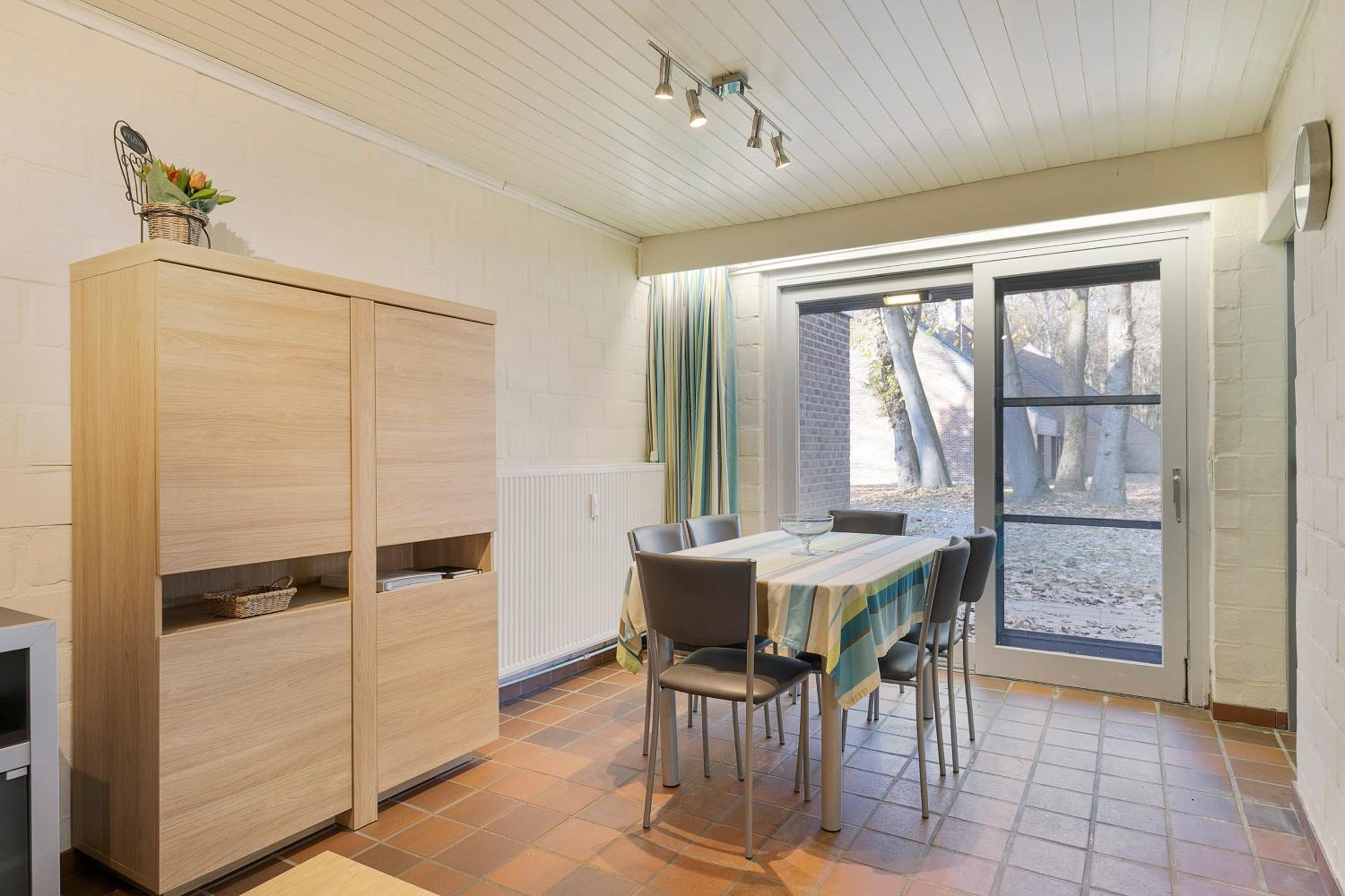 Bos-Chalet bij Wijers Wandelroutes, Rust & Gezinsplezier Fijnspar 6 Hengelhoef
