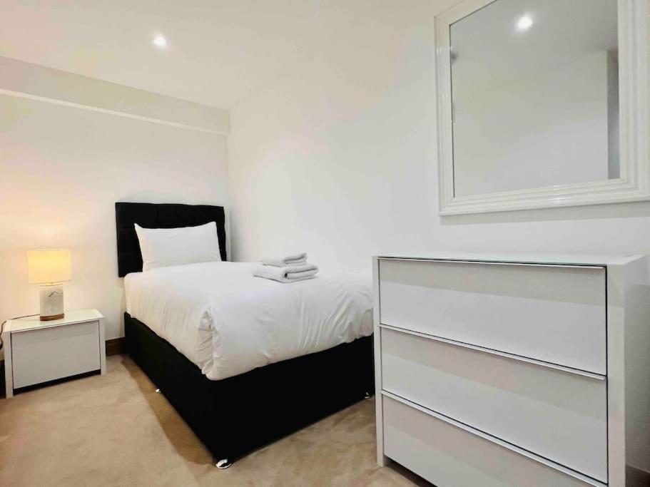 Central LON Marylebone 2BR -Gem