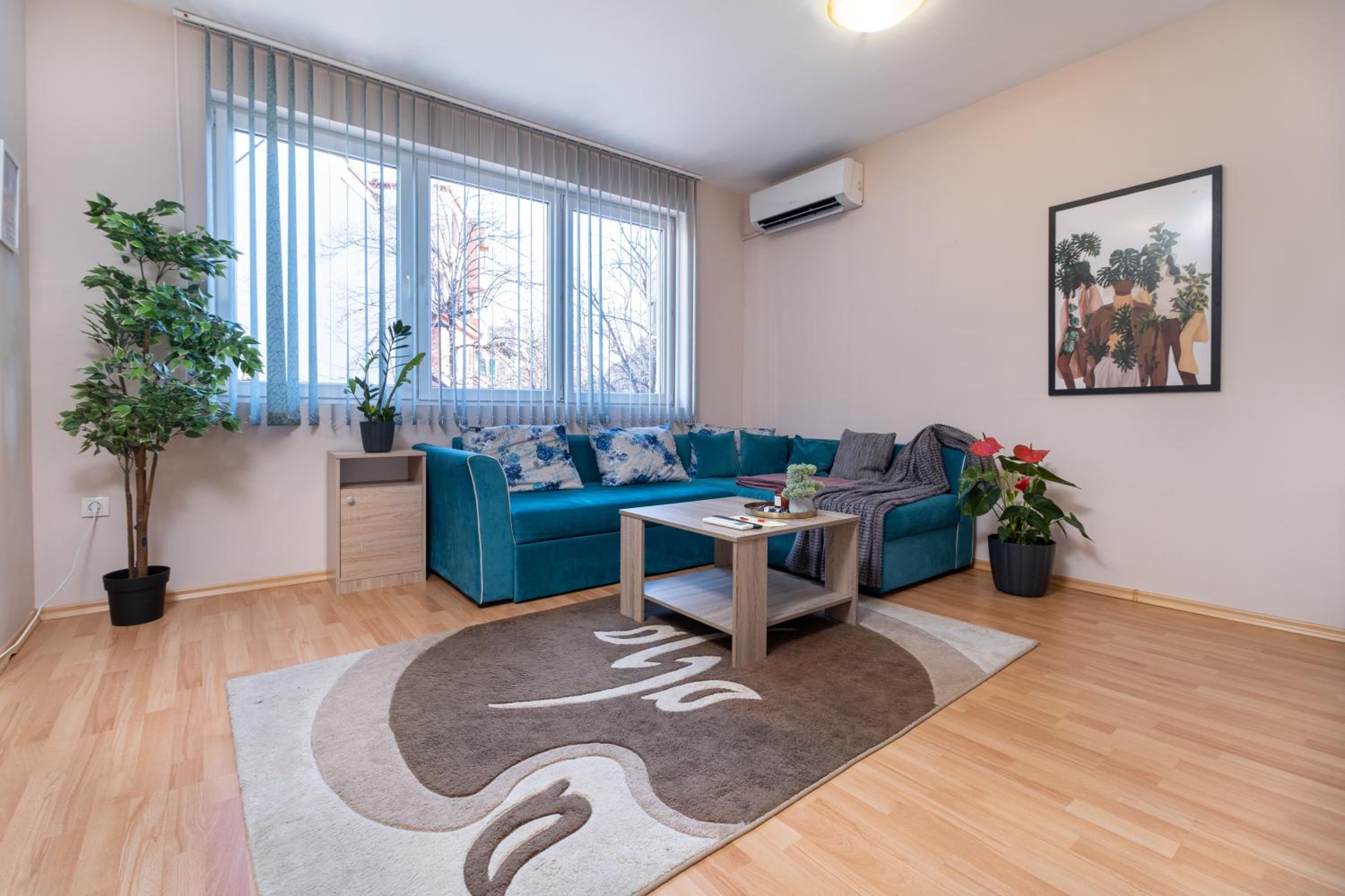 Comfortable 2BR Urban Getaway in City Center by Flat Mаnager