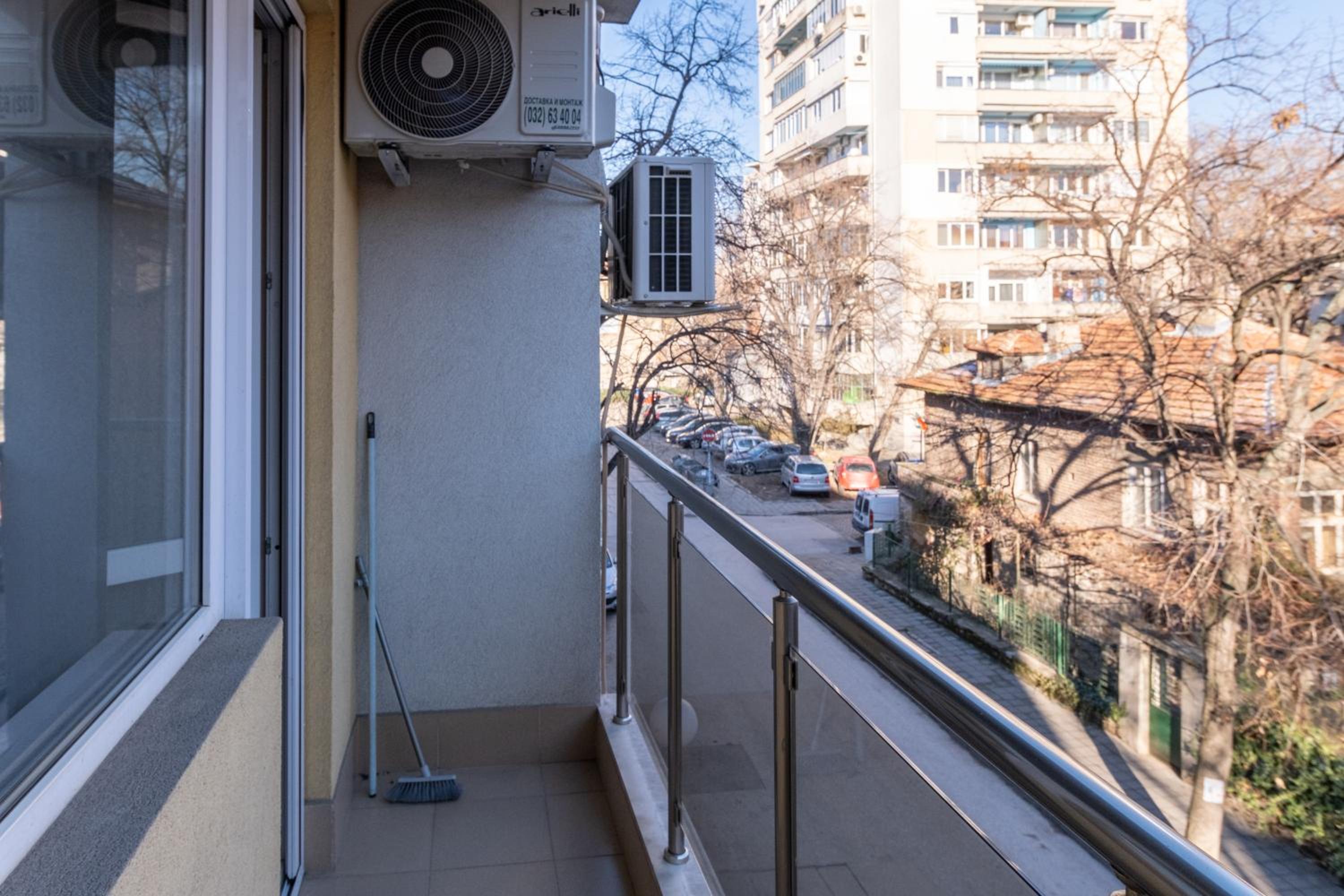 Comfortable 2BR Urban Getaway in City Center by Flat Mаnager