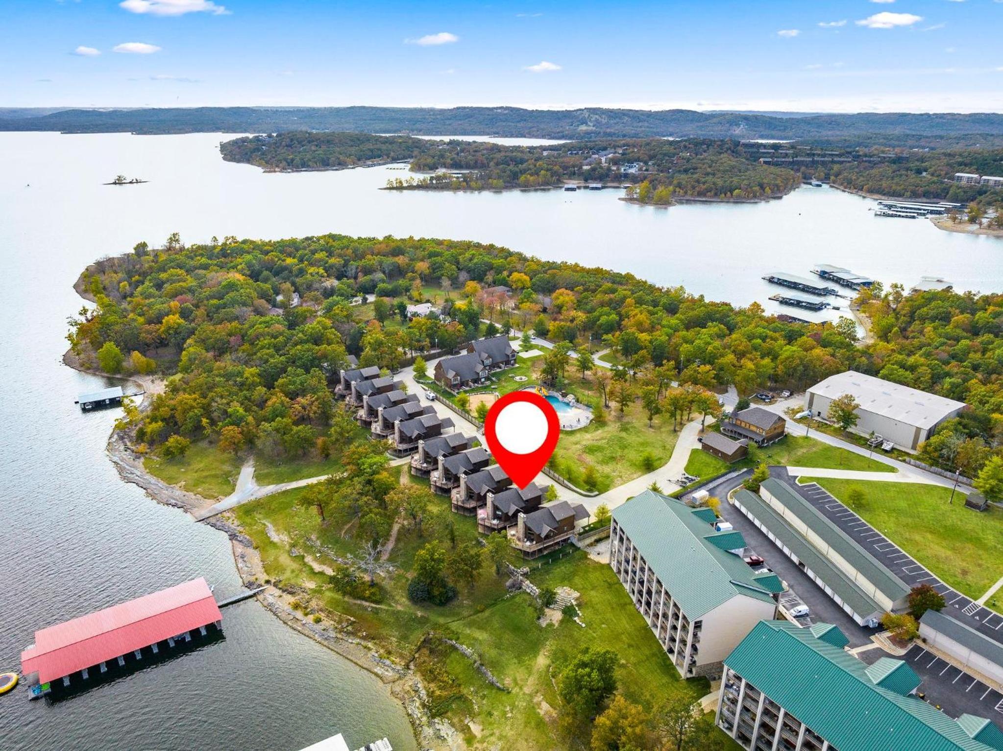 Atta Buoy - Lakefront view 4