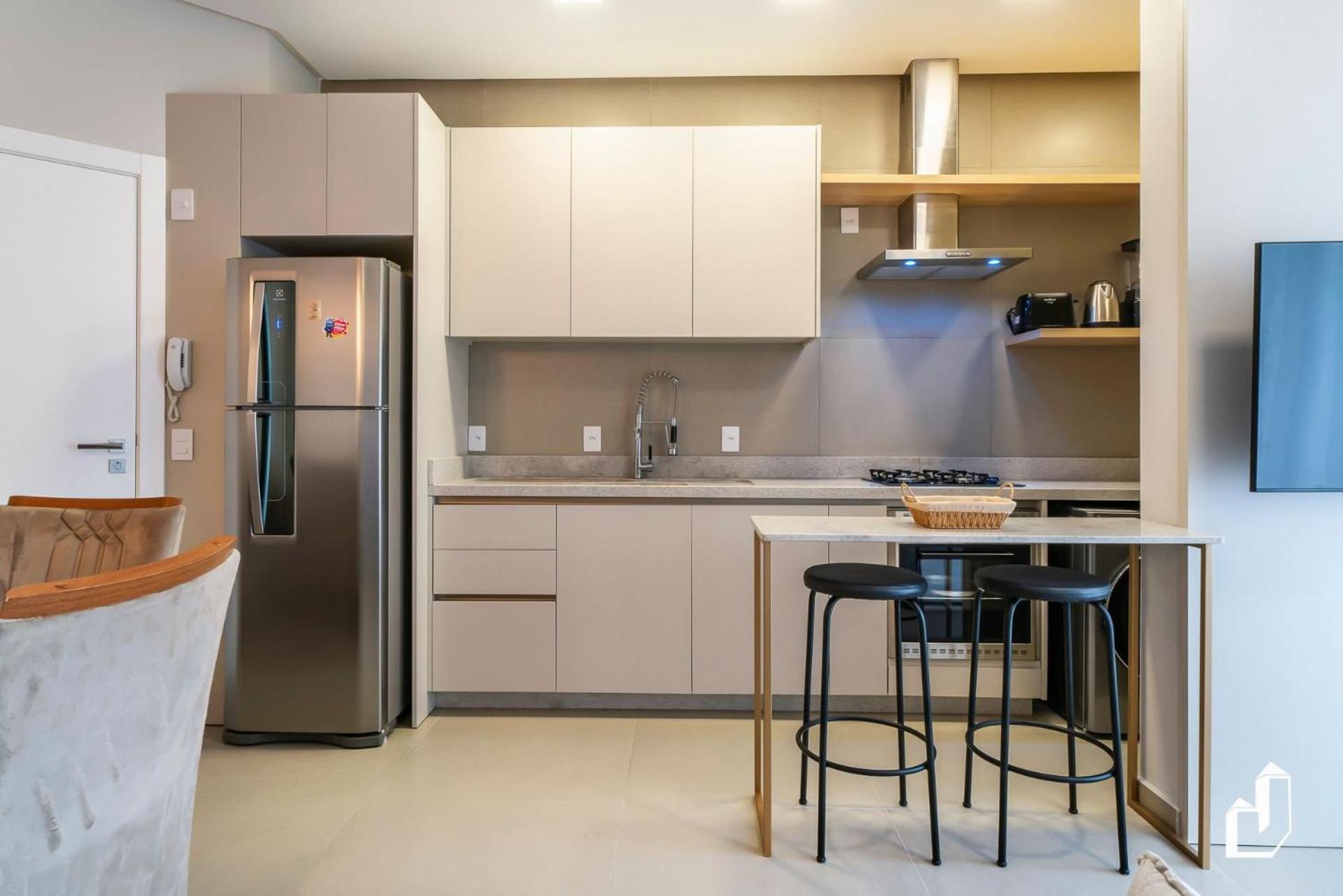 Lindo apartamento com 02 dormitórios