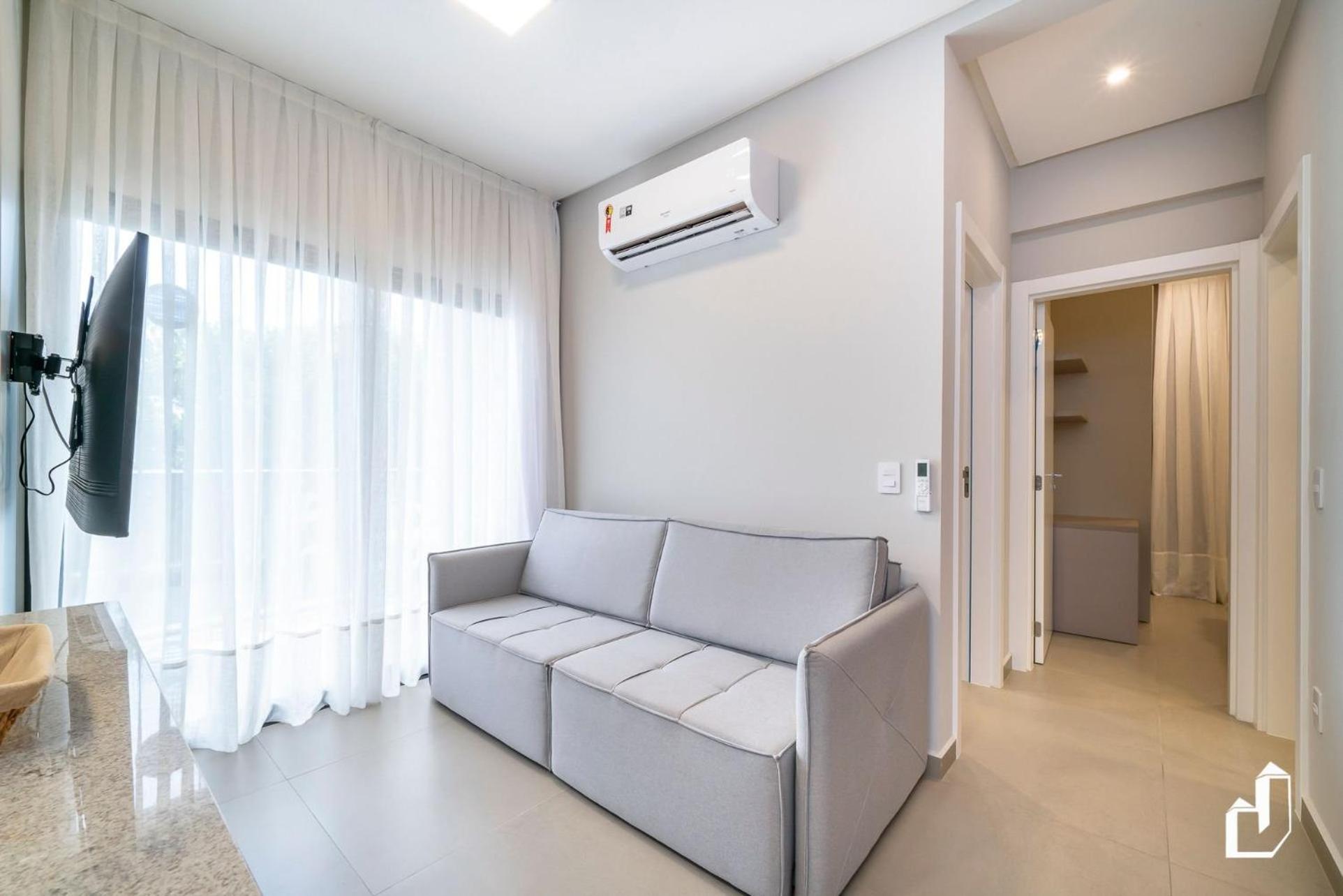 Lindo apartamento com 02 dormitórios