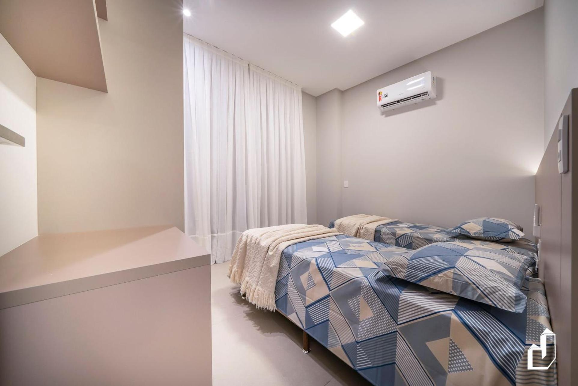 Lindo apartamento com 02 dormitórios