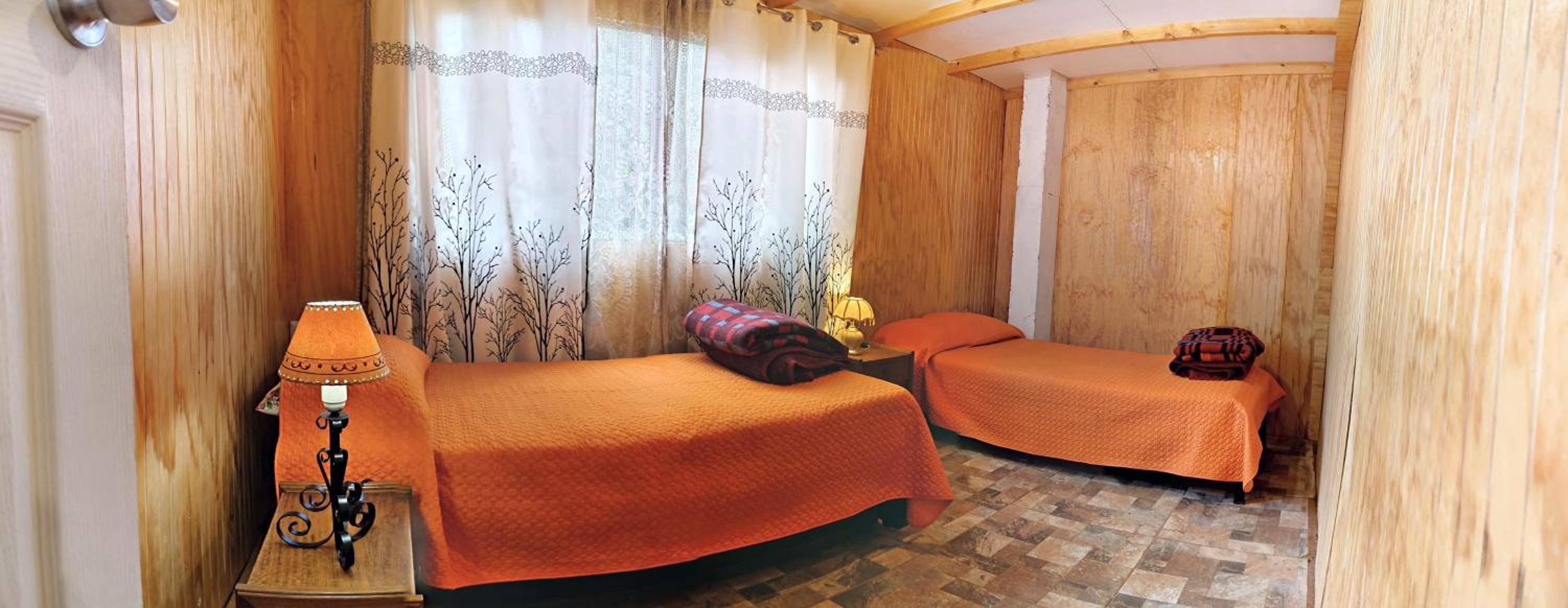 Encantadora Casa con Balcón a Pasos del Mar