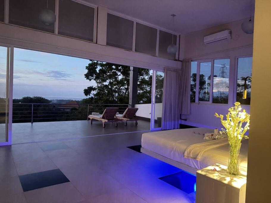 Villa Infinity