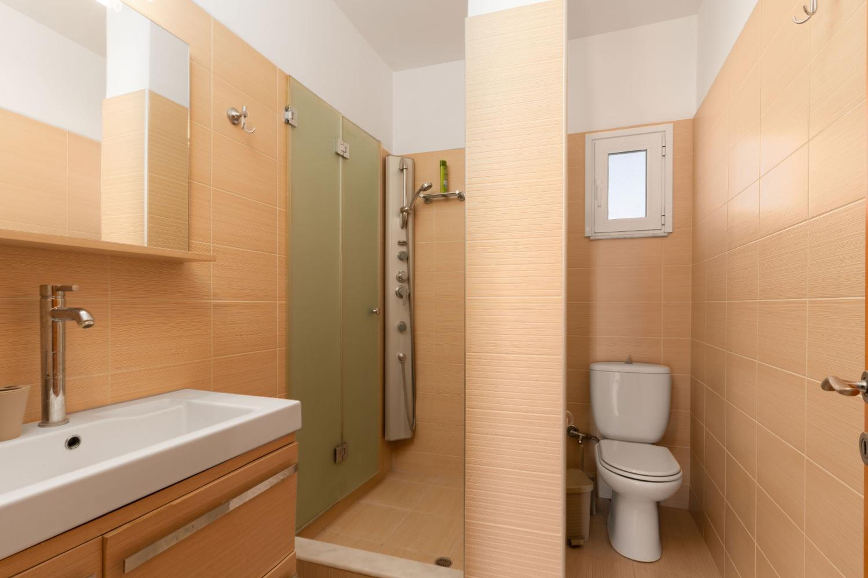 Port house with amazing sea view and jacuzzi view 3