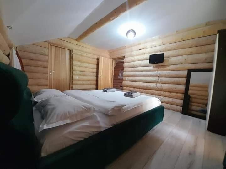 CABANA BELVEDERE