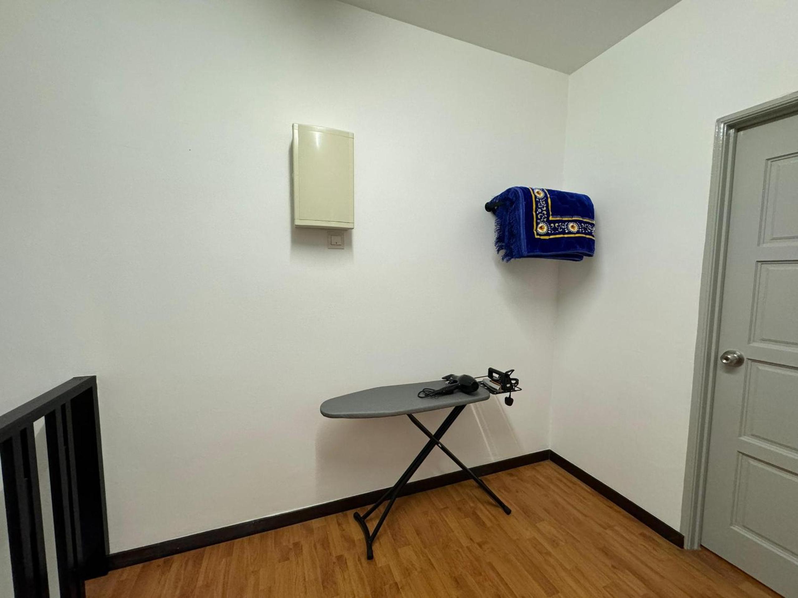 Photo 9