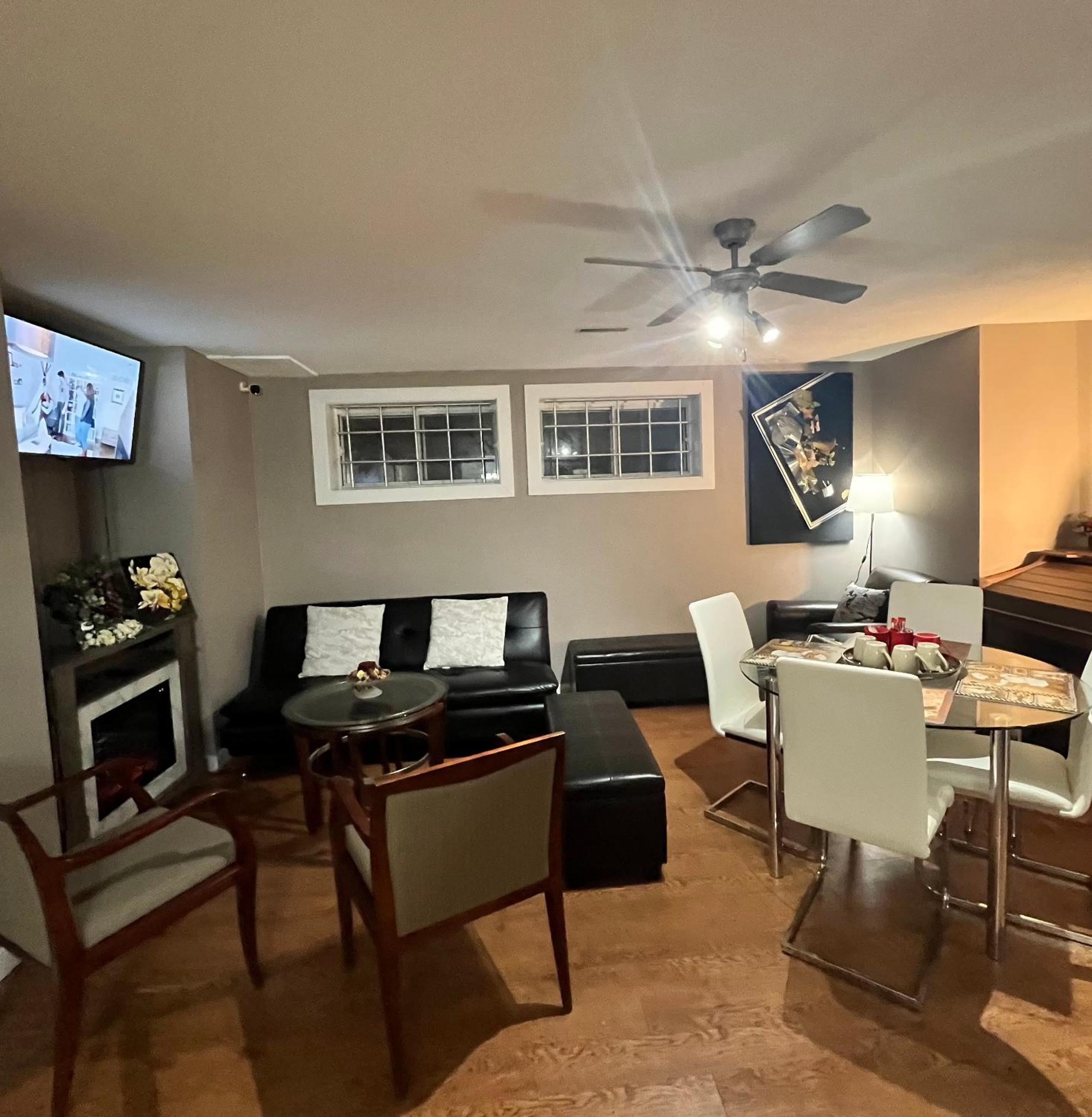 West Edmonton Perle Palace