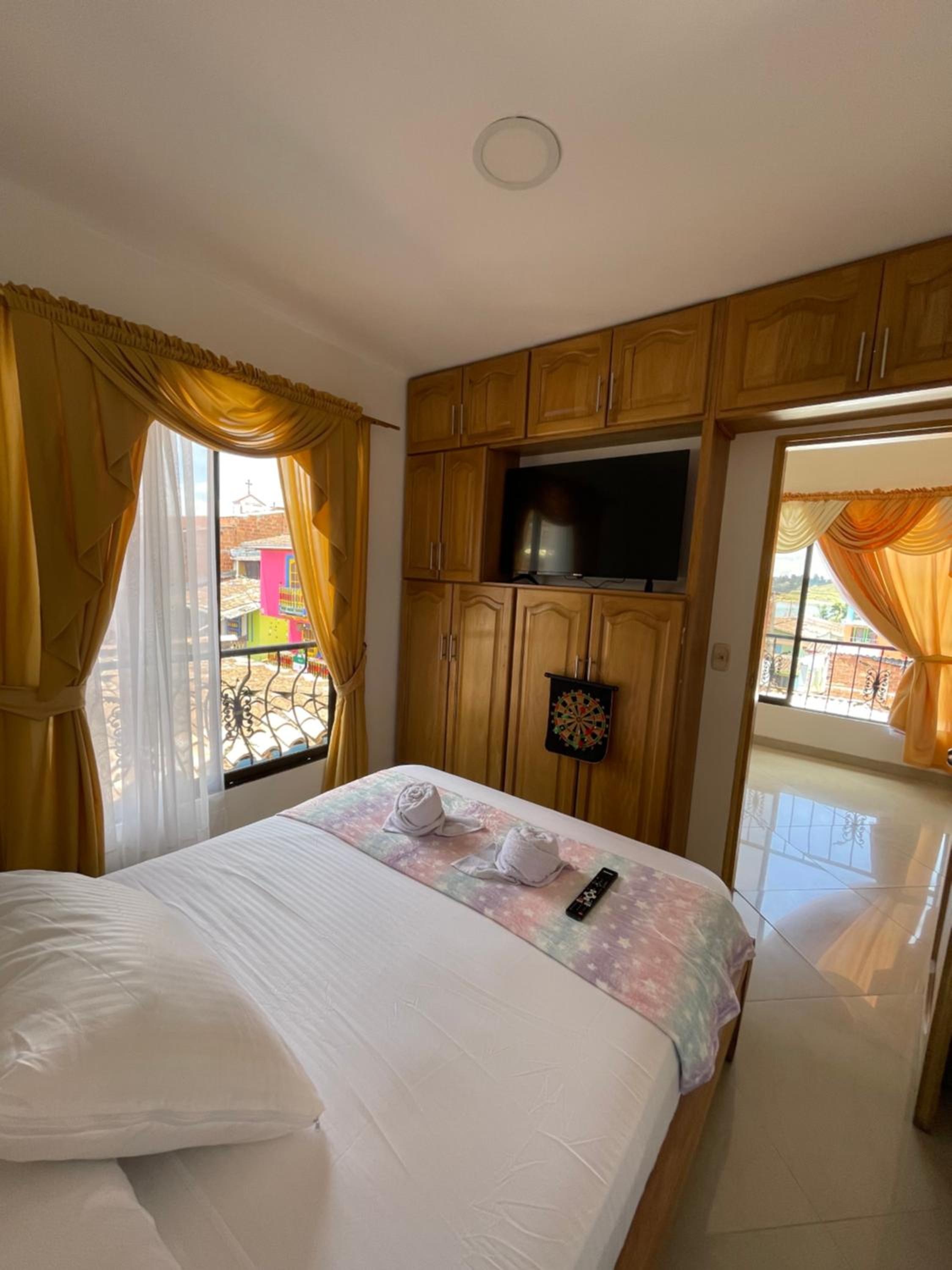 Apartamento 301 Calle Principal