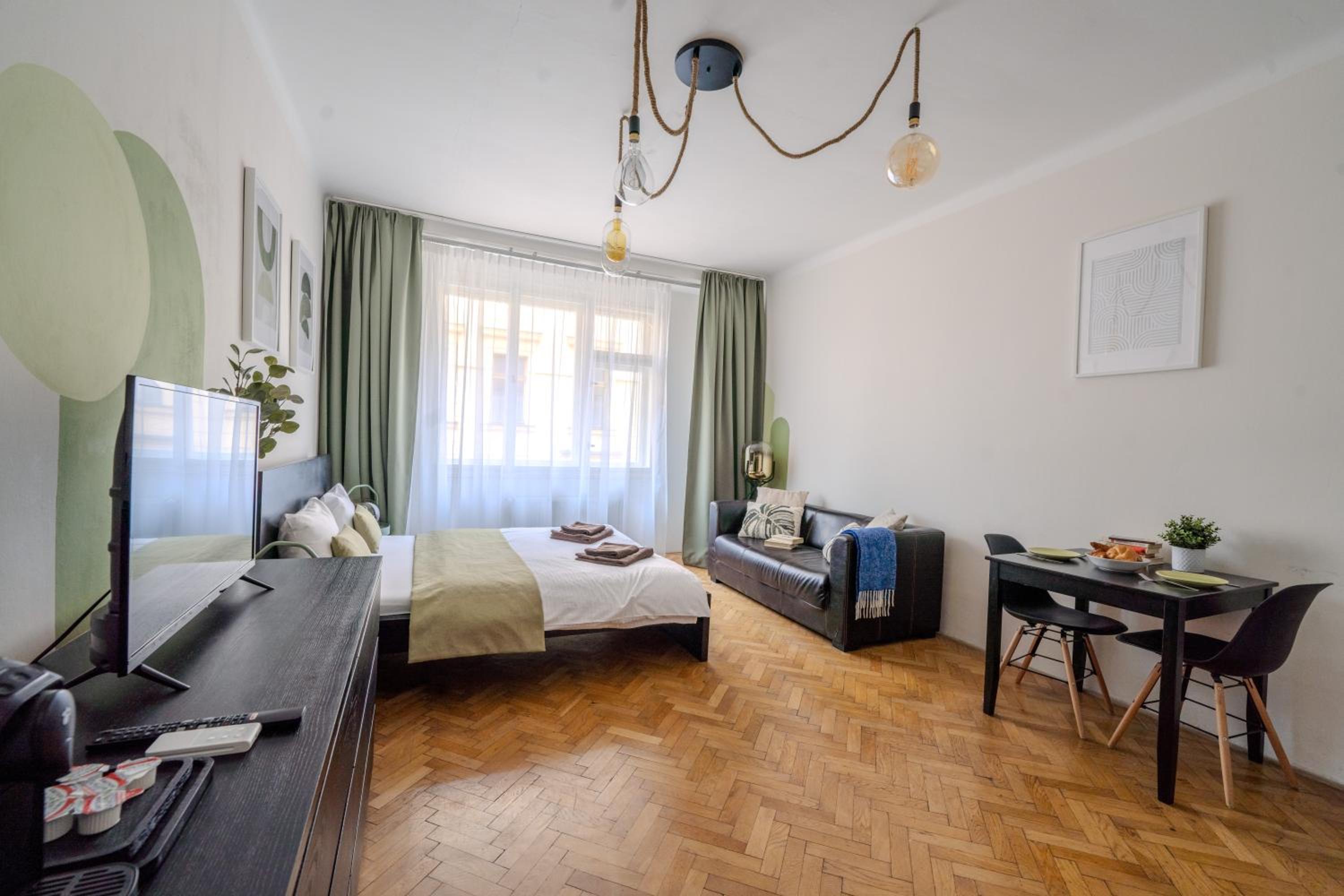 Cozy Prague Apartment