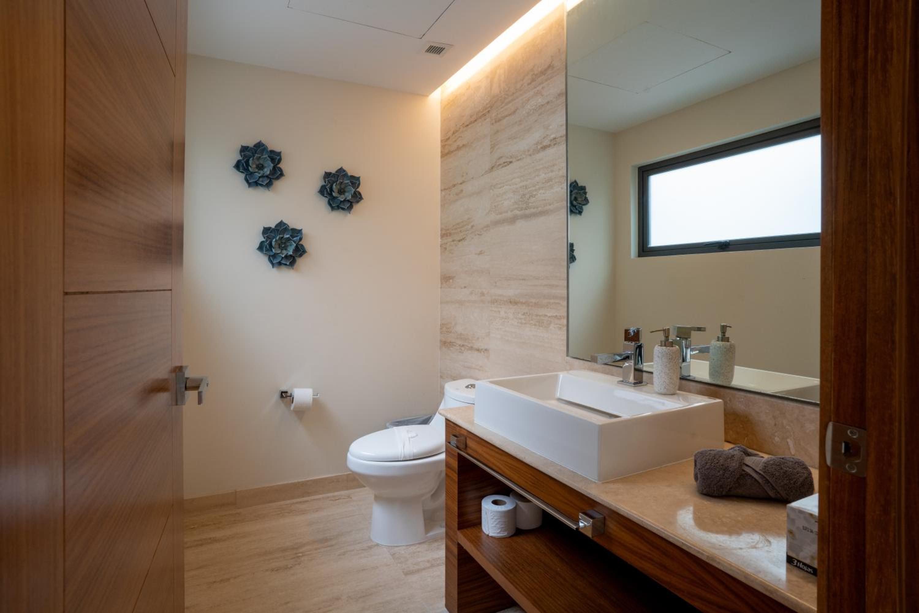 4BR Modern House with Unique Location by Solmar Rentals