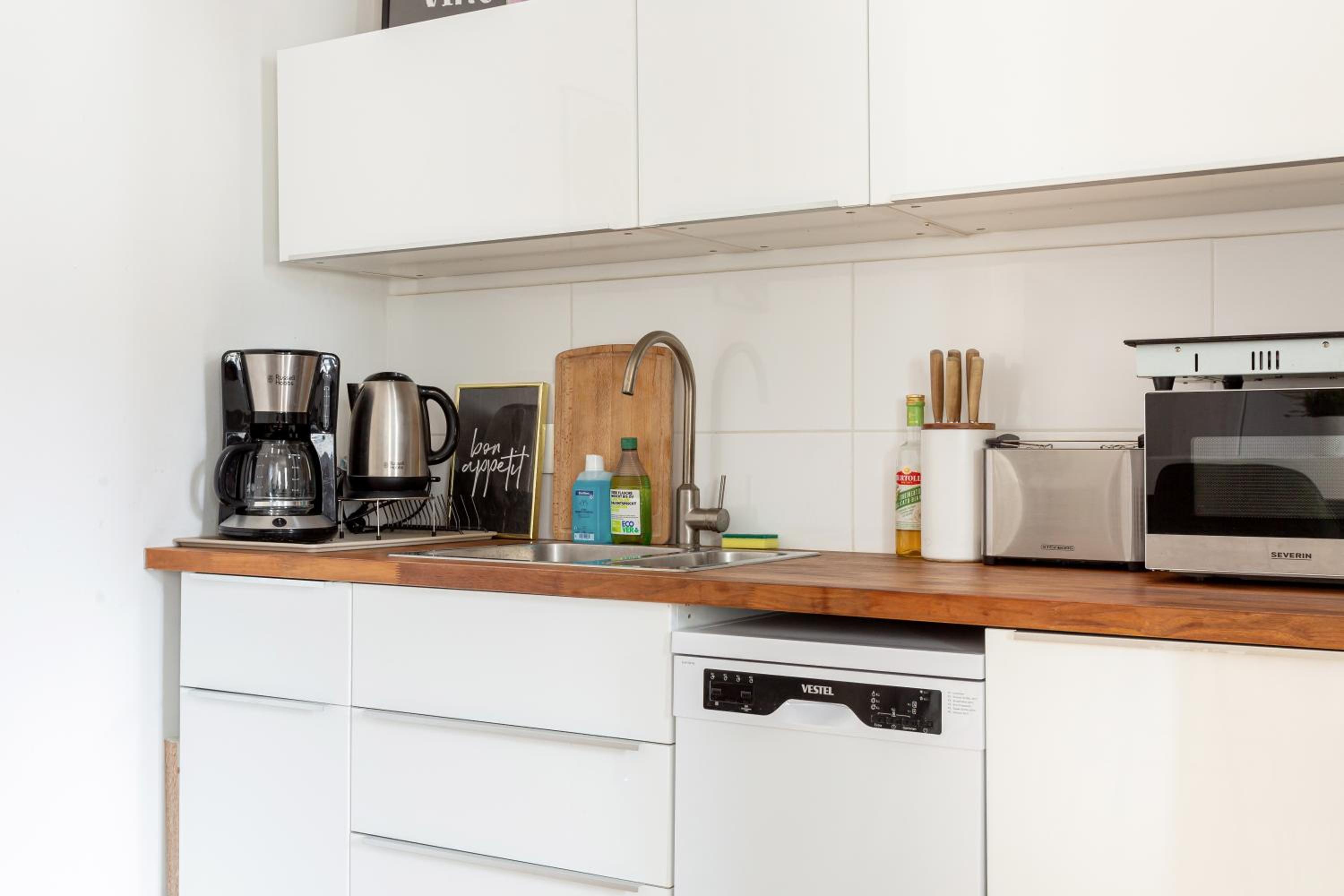 Global Living - Design Apartment I Central I Smart-TV I Kitchen I Berlin